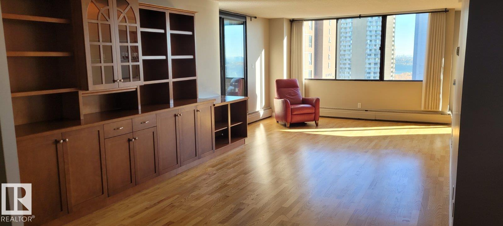 #1204 9921 104 St Nw Property Photo 25