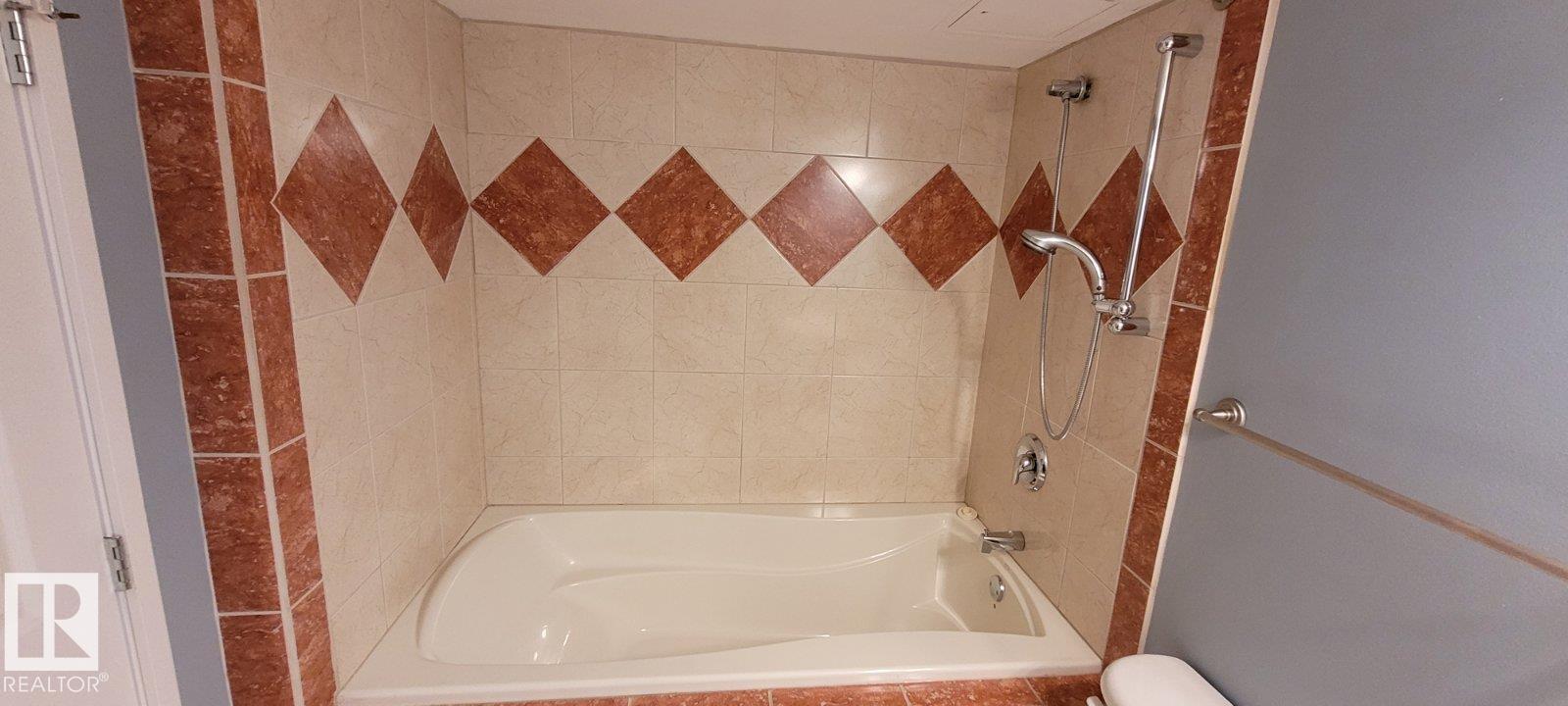 #1204 9921 104 St Nw Property Photo 37