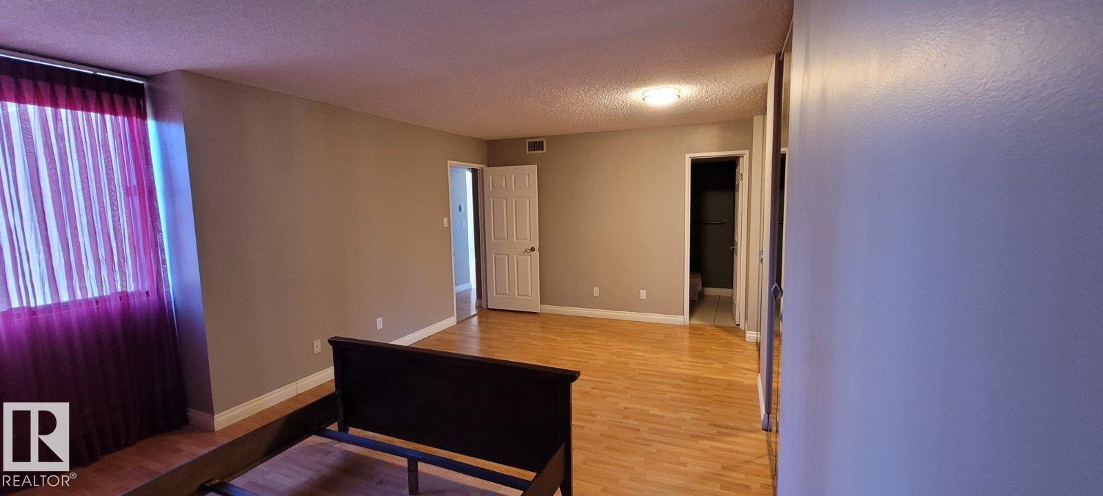 #1204 9921 104 St Nw Property Photo 40