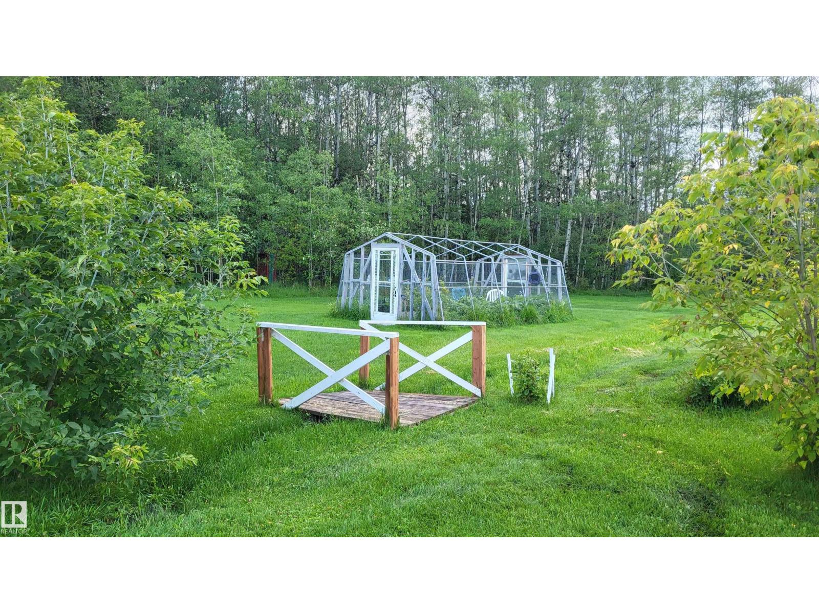 5004 50 Av Property Photo 55