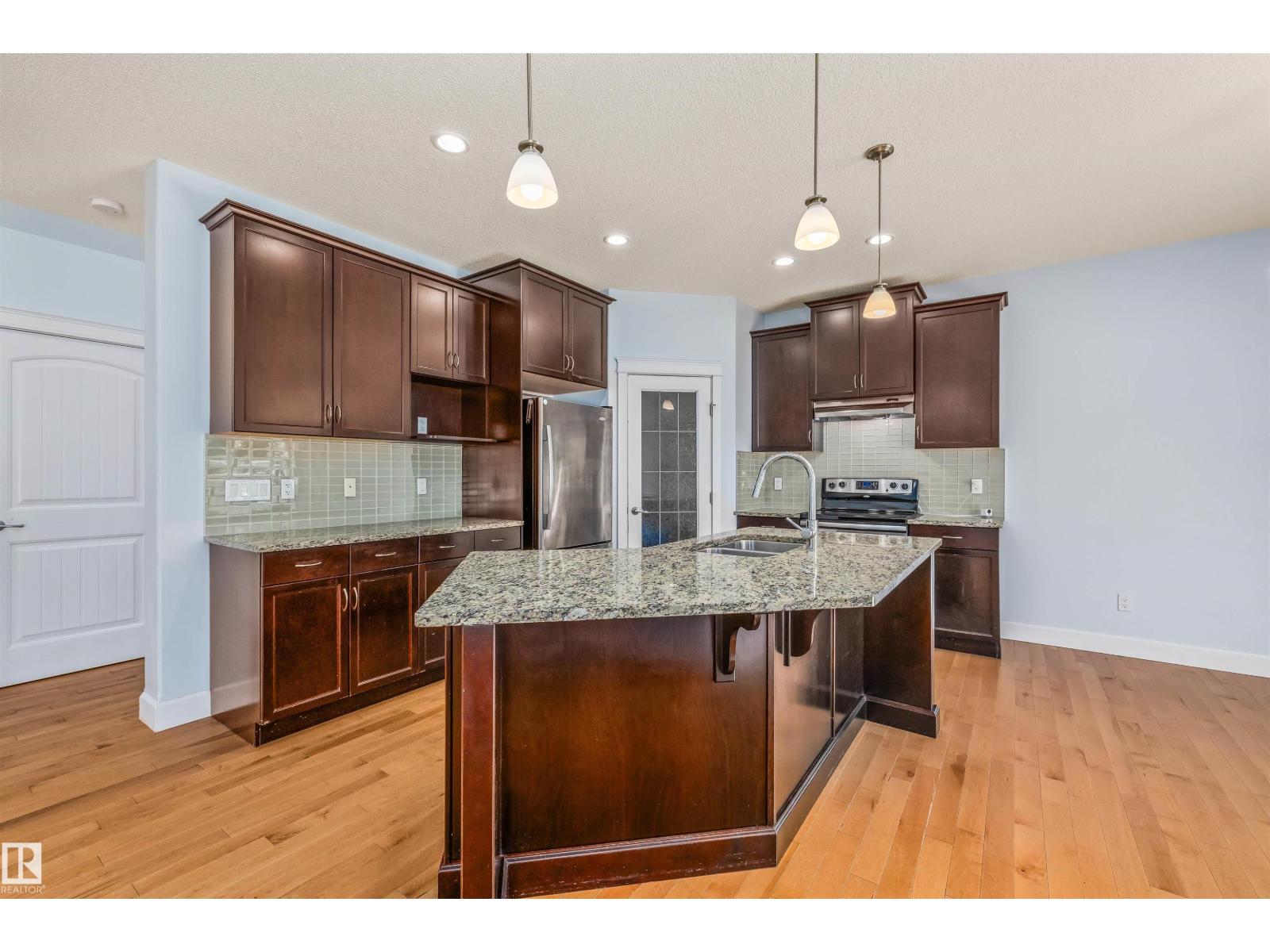 3082 Whitelaw Dr Nw Property Photo 14