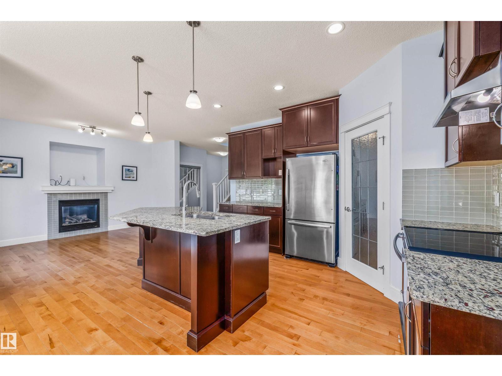 3082 Whitelaw Dr Nw Property Photo 17