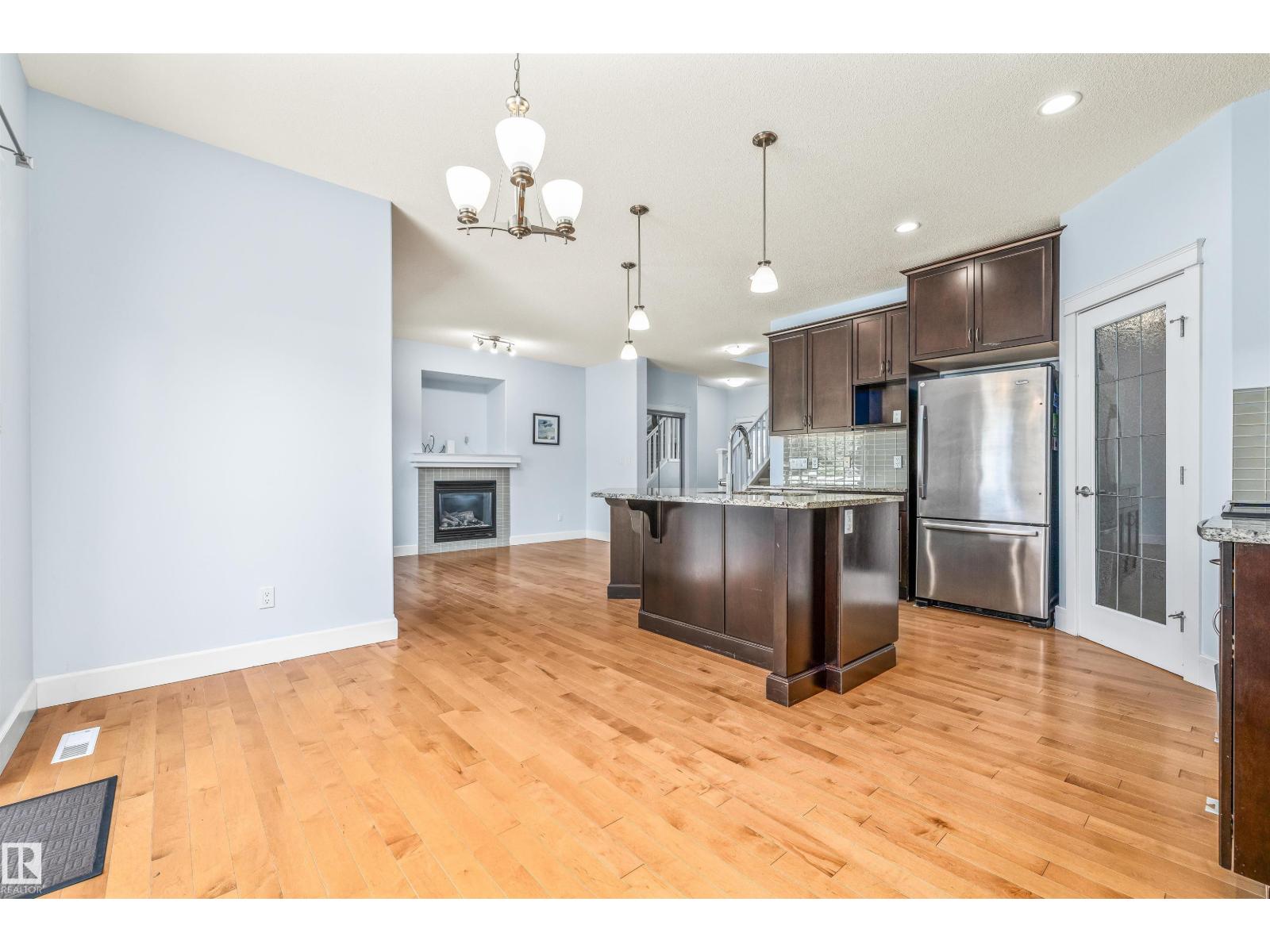 3082 Whitelaw Dr Nw Property Photo 19