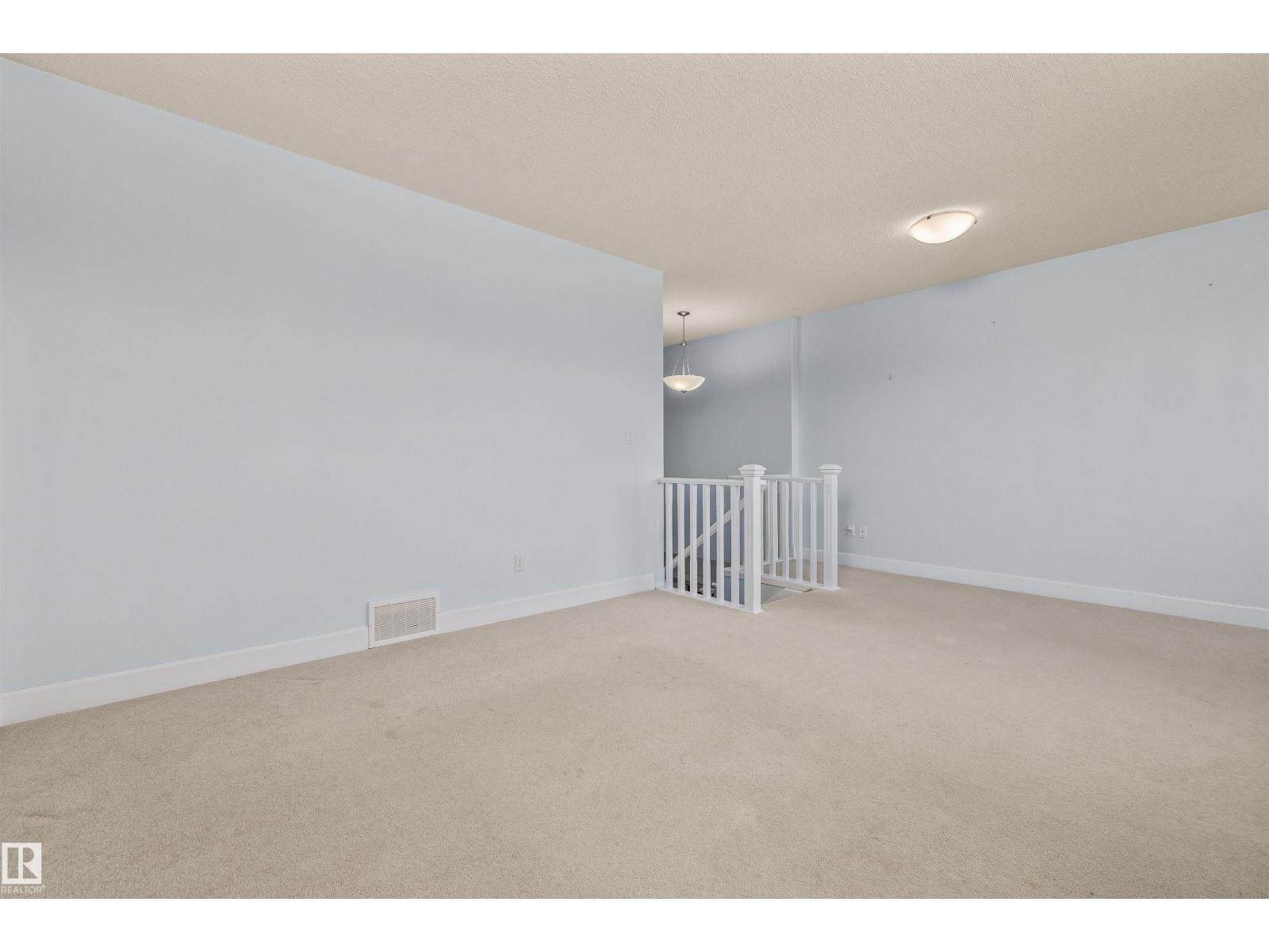3082 Whitelaw Dr Nw Property Photo 27