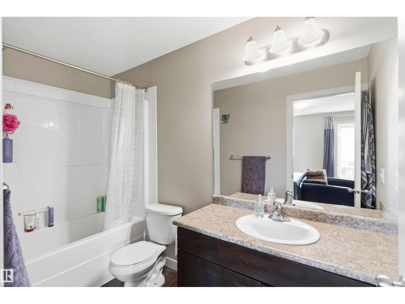 20032 131 Av Nw Property Photo 39