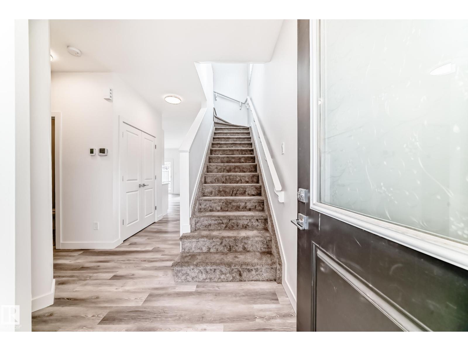 #48 5122 213a St Nw Property Photo 17