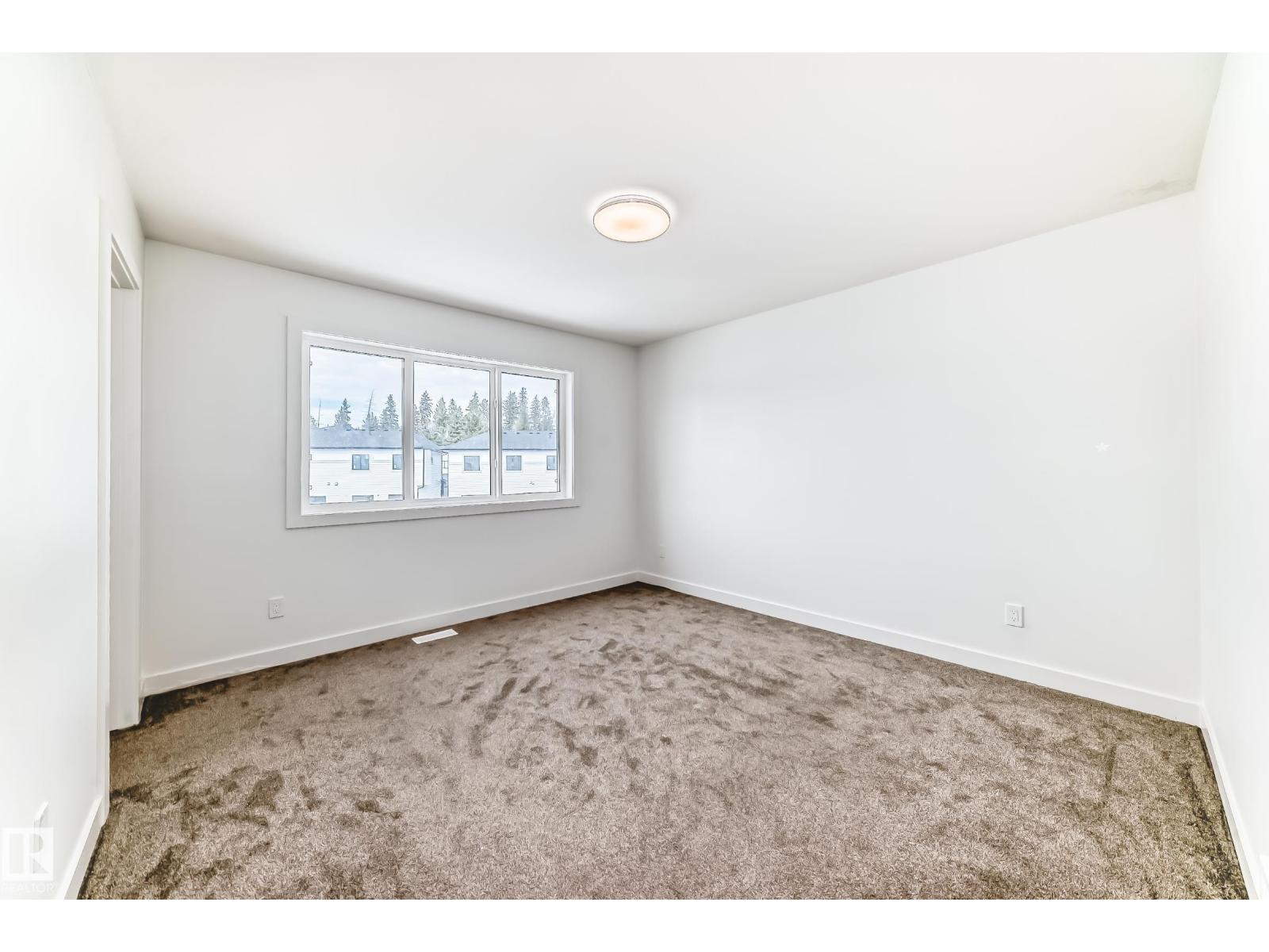 #48 5122 213a St Nw Property Photo 21