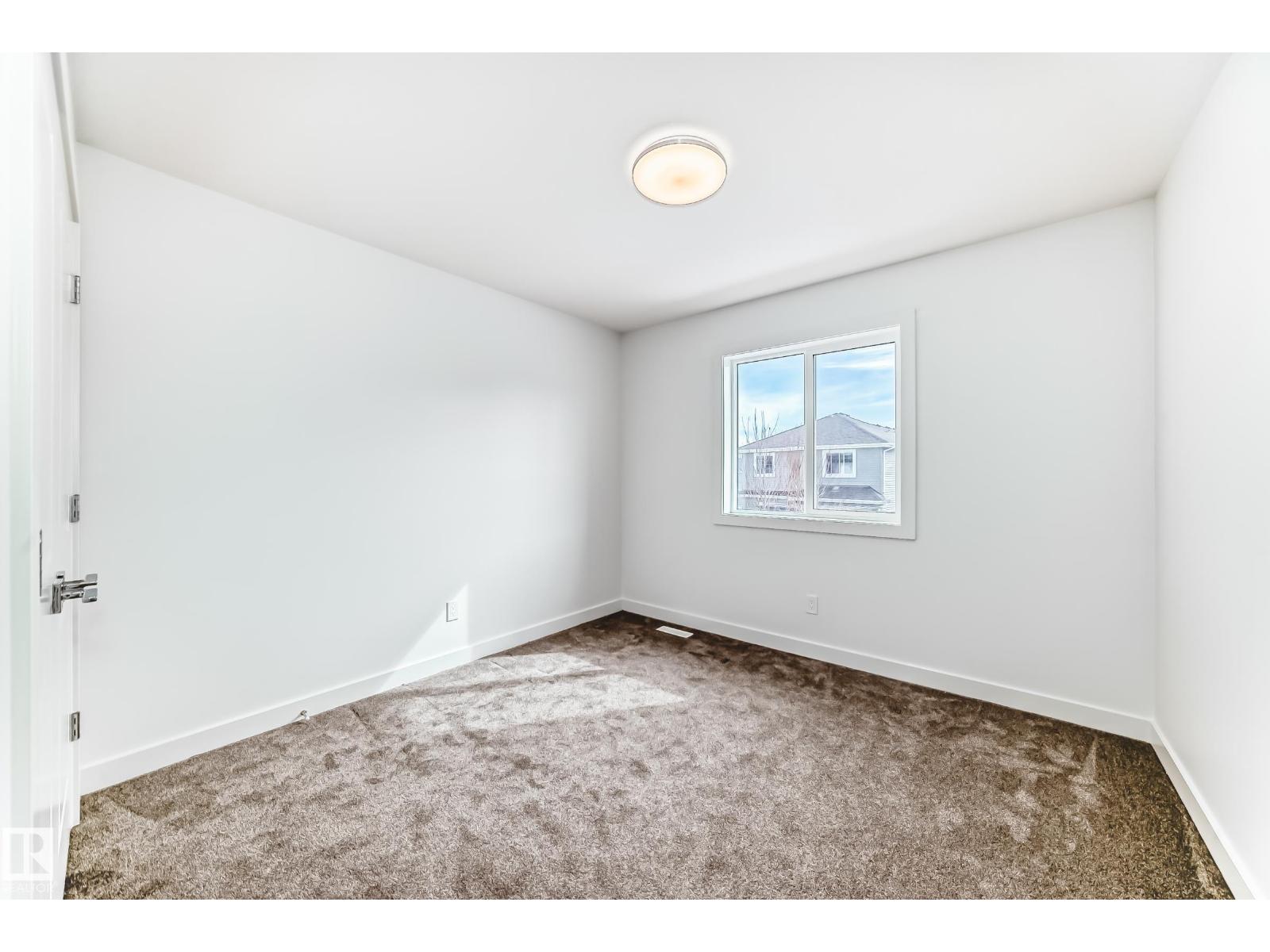 #48 5122 213a St Nw Property Photo 25