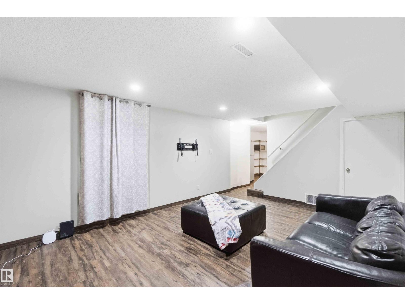50 Patterson Cr Property Photo 59
