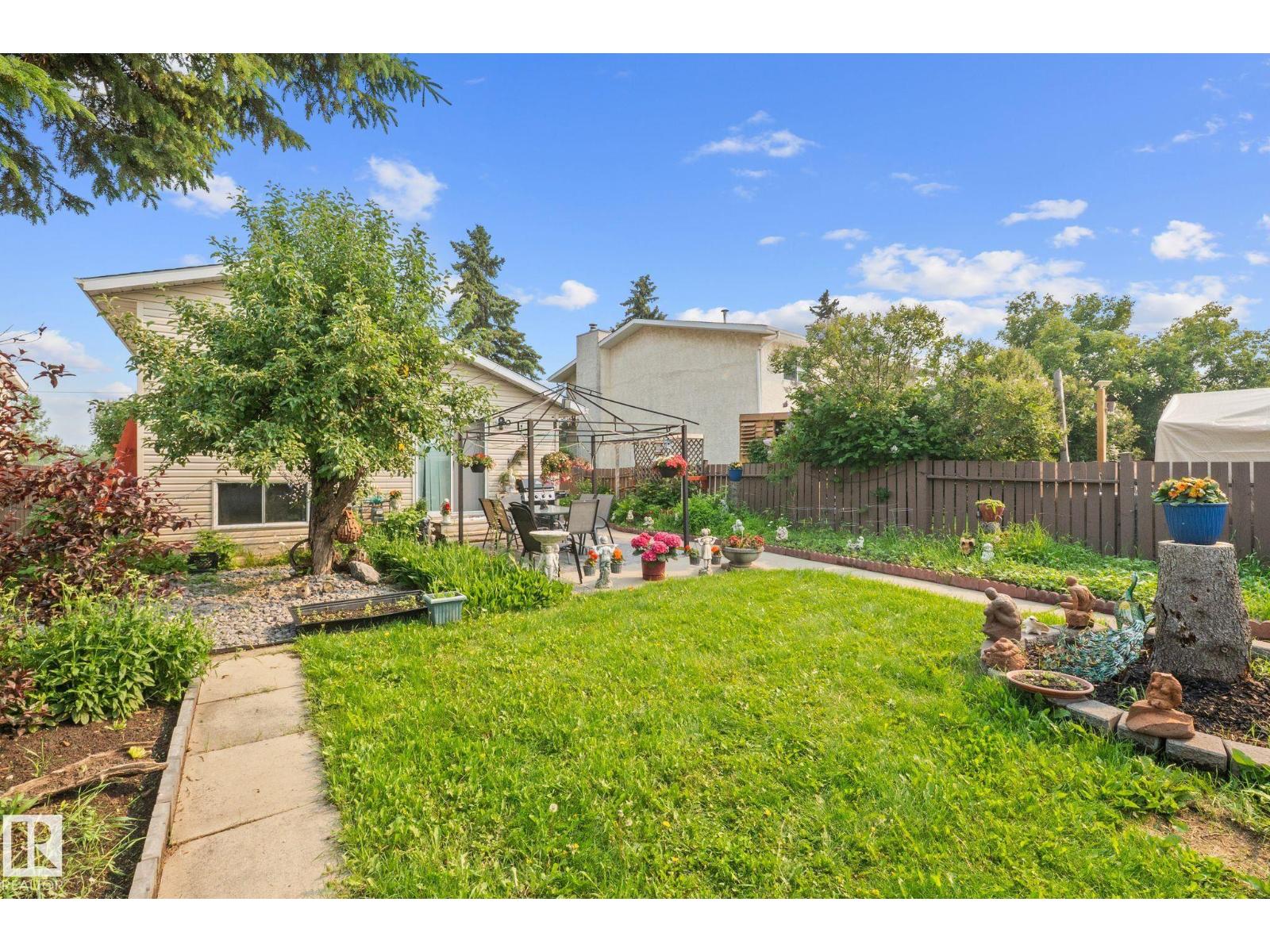 18126 98 Av Nw Property Photo 15