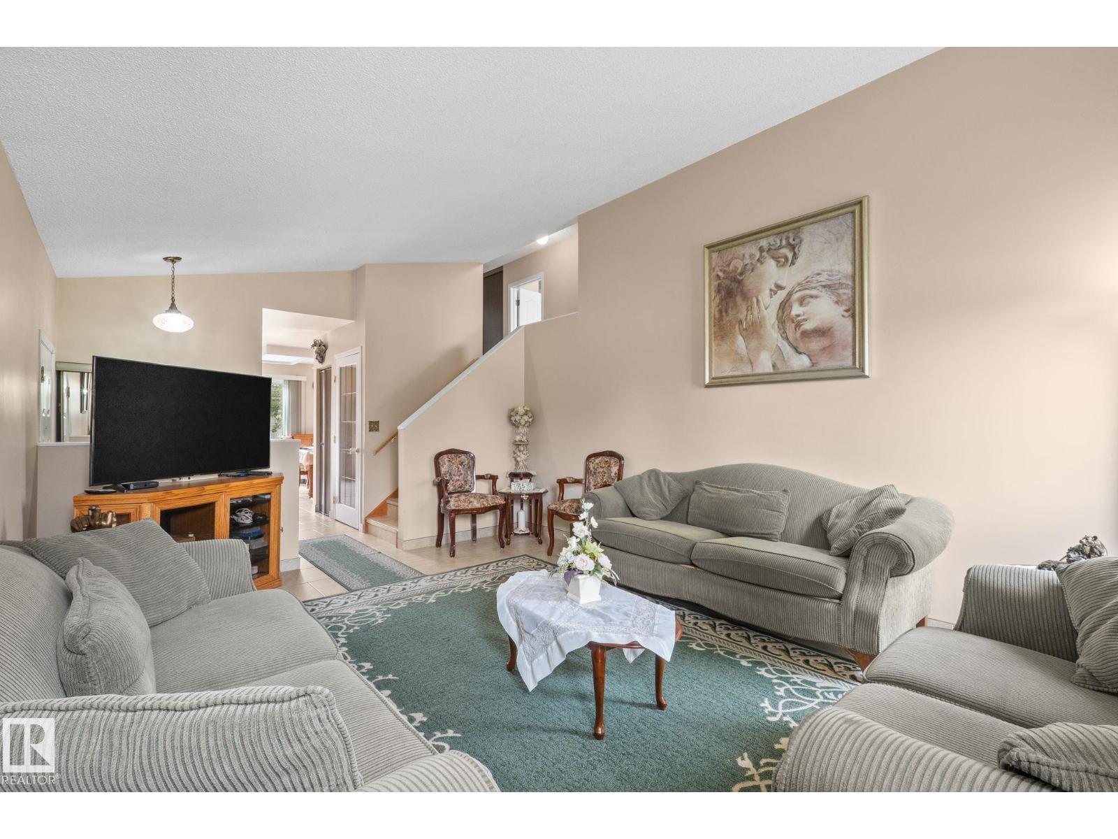 18126 98 Av Nw Property Photo 19