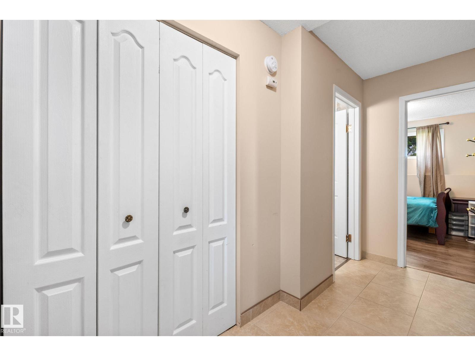 18126 98 Av Nw Property Photo 39