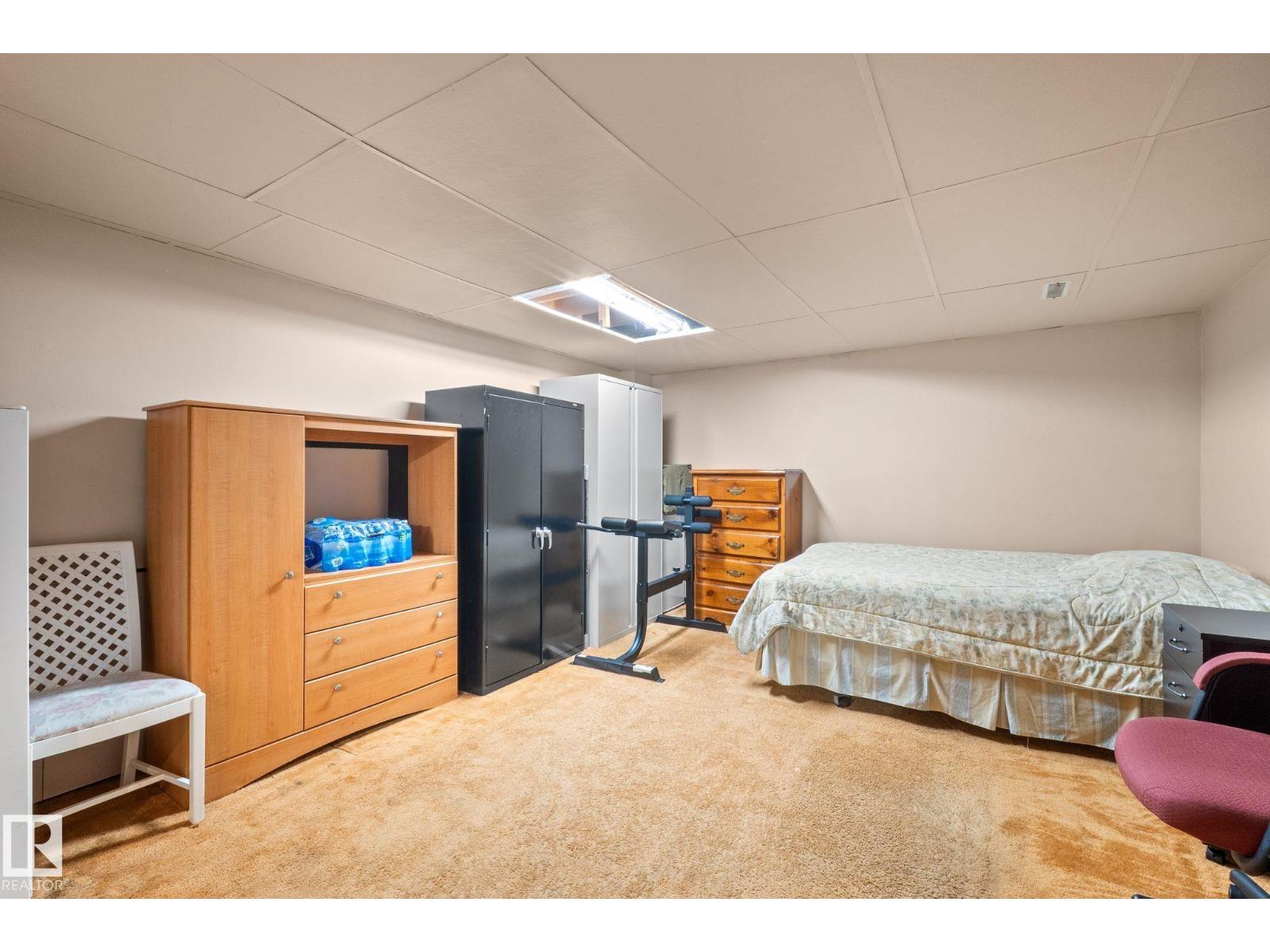 18126 98 Av Nw Property Photo 46