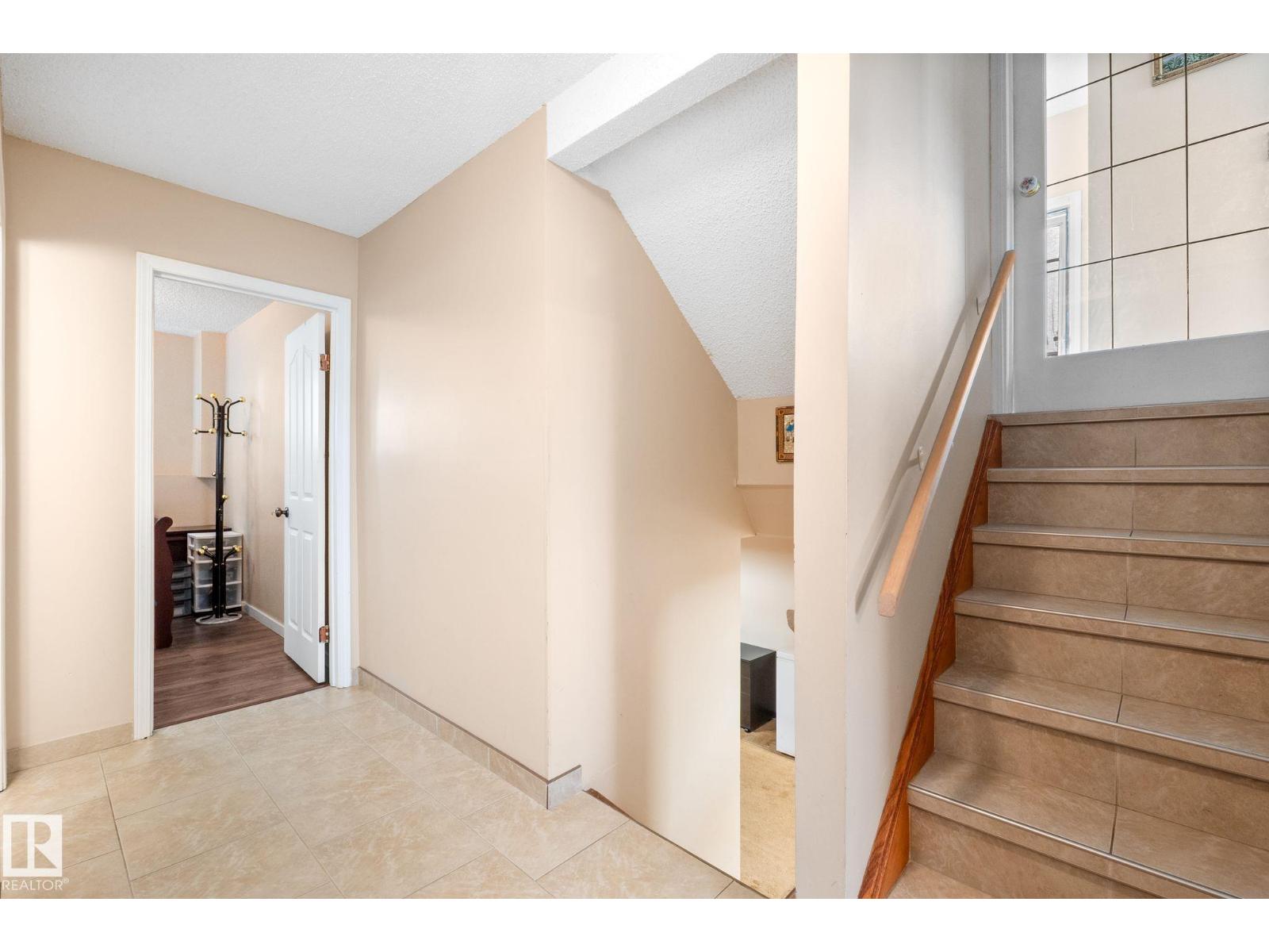 18126 98 Av Nw Property Photo 52