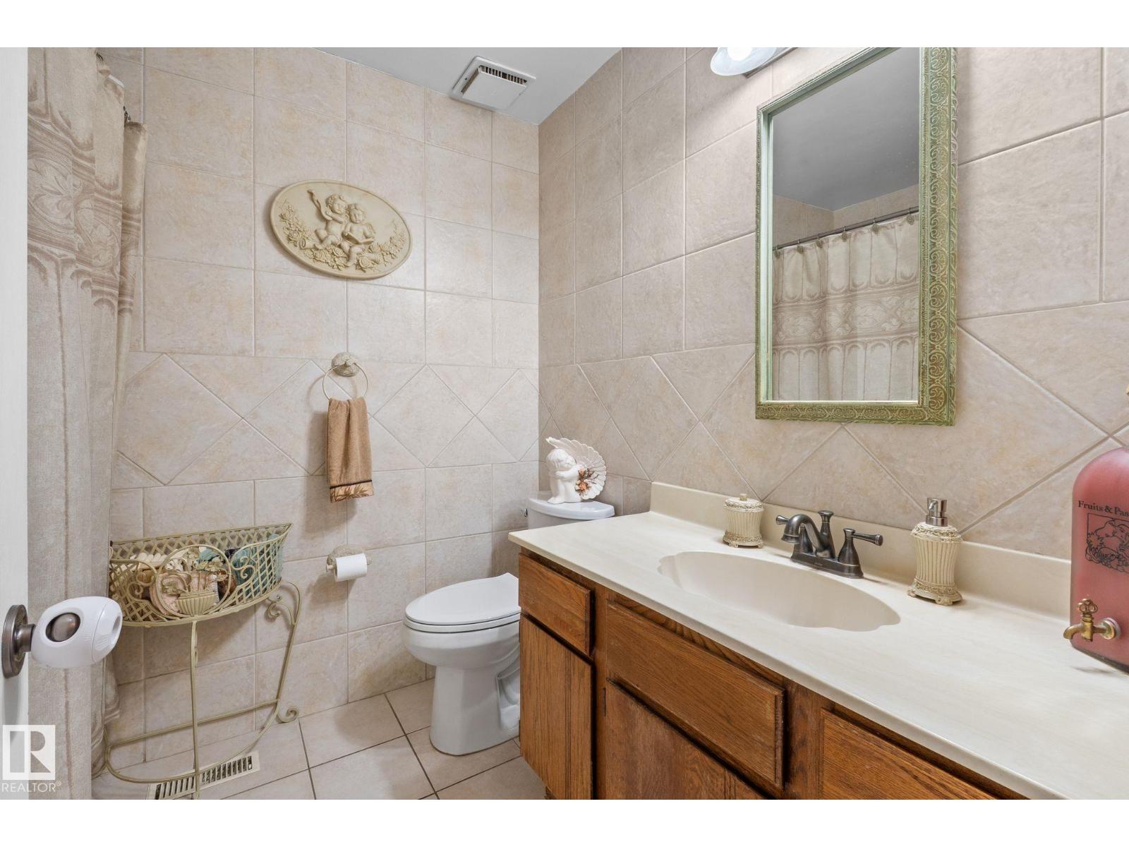 18126 98 Av Nw Property Photo 60