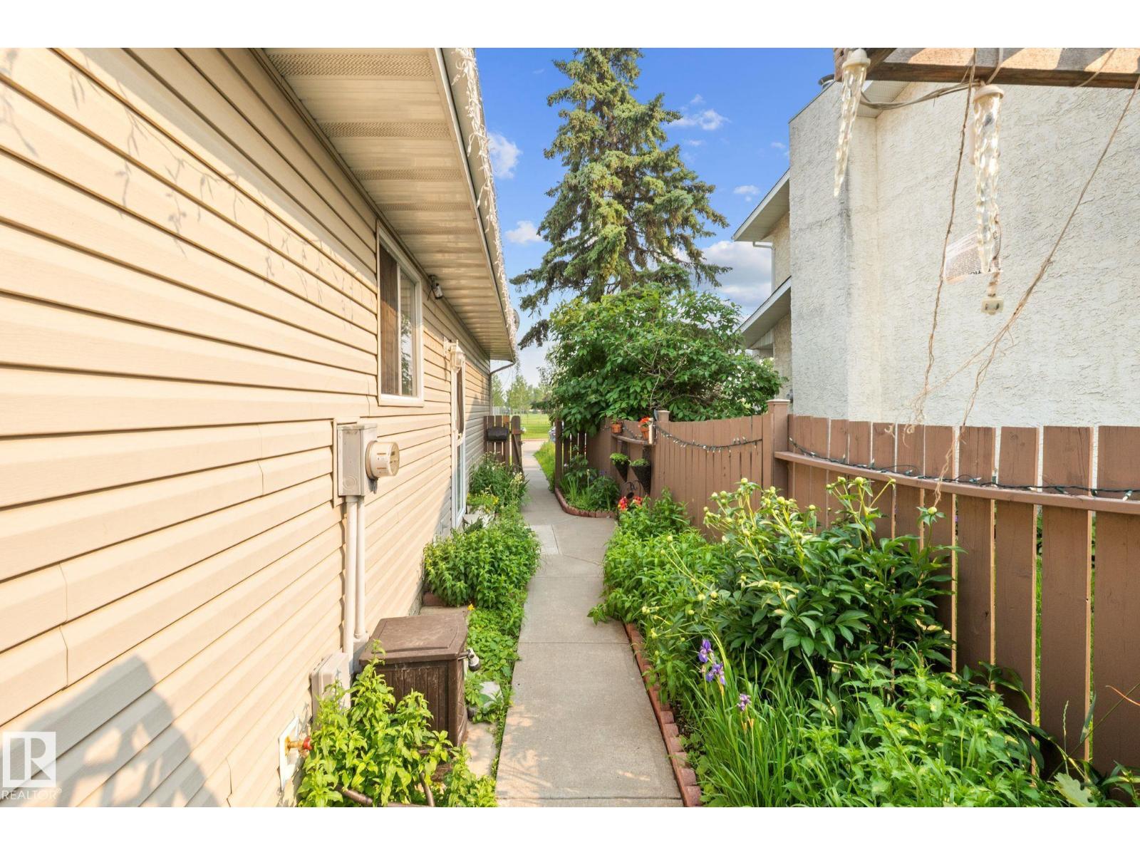 18126 98 Av Nw Property Photo 62