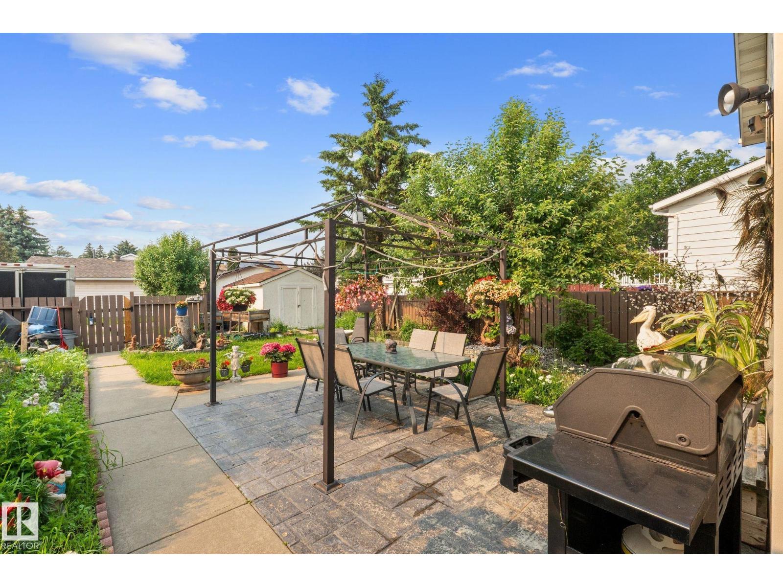 18126 98 Av Nw Property Photo 64