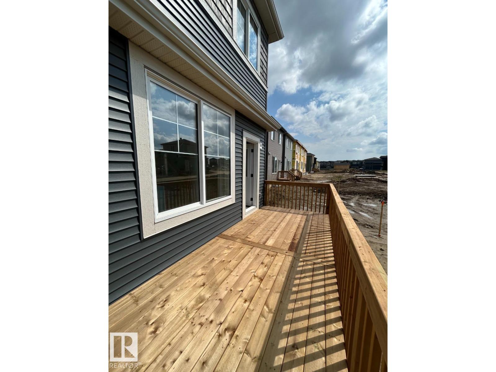 8164 228 St Nw Property Photo 11