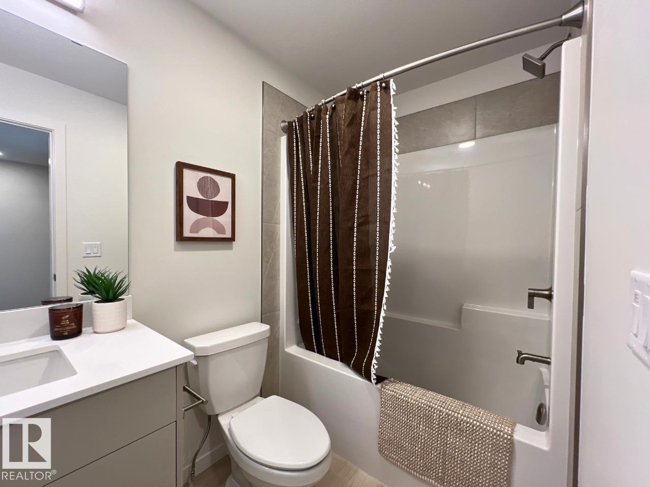 8164 228 St Nw Property Photo 20