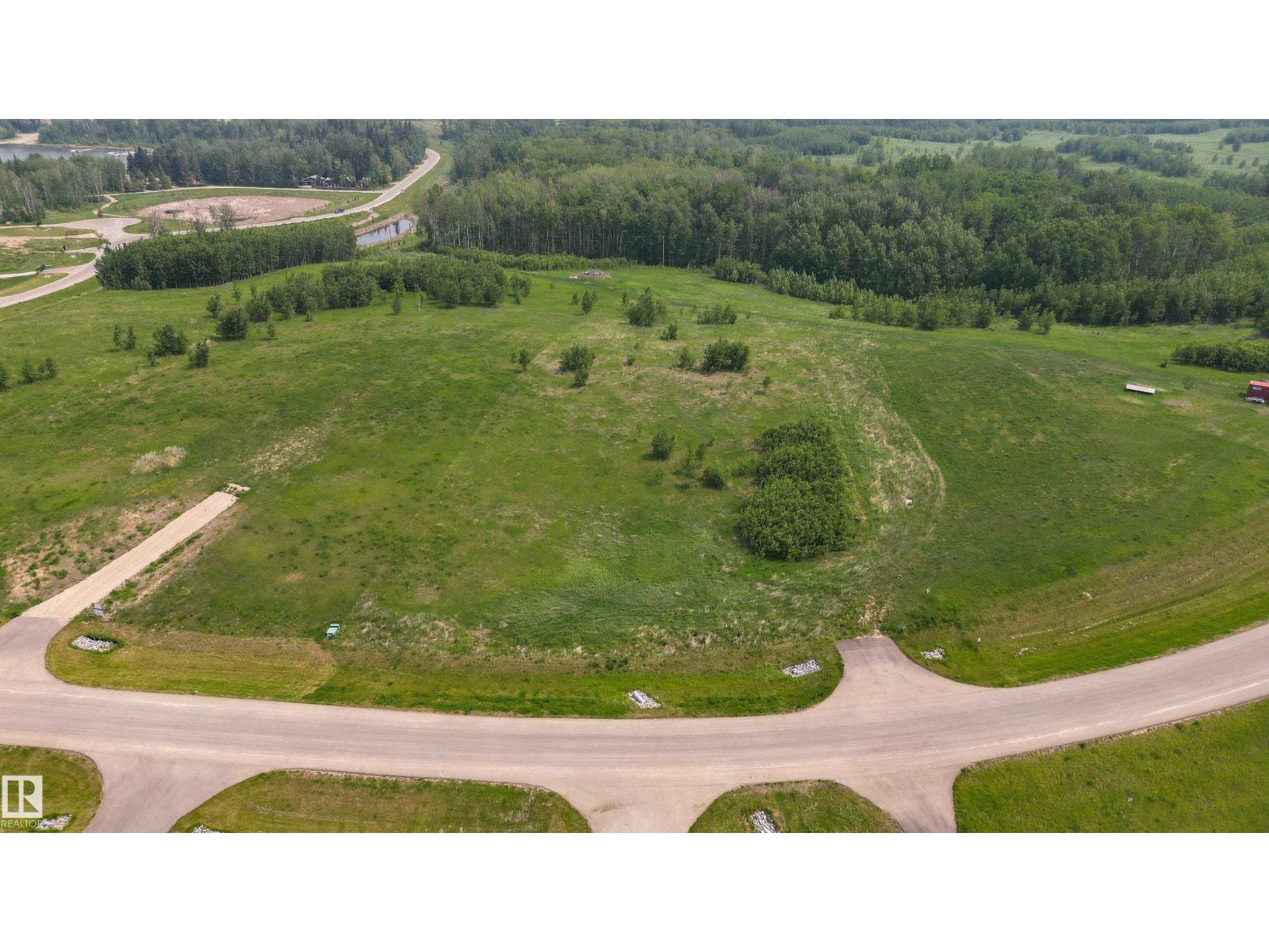 #43 2307 Twp Road 522 Property Photo 6