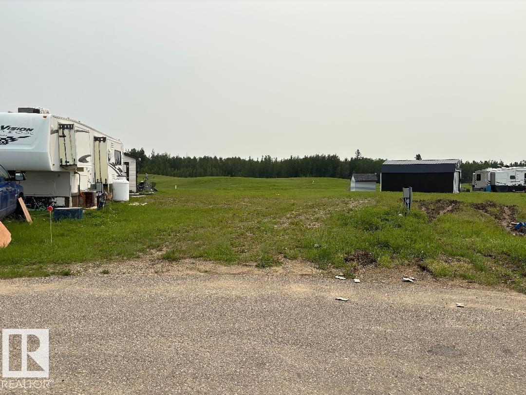 #525 454029 RGE ROAD 11 Property Photo 1