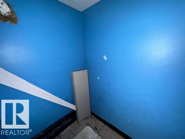 #313 2908 116a Av Nw Property Photo 9