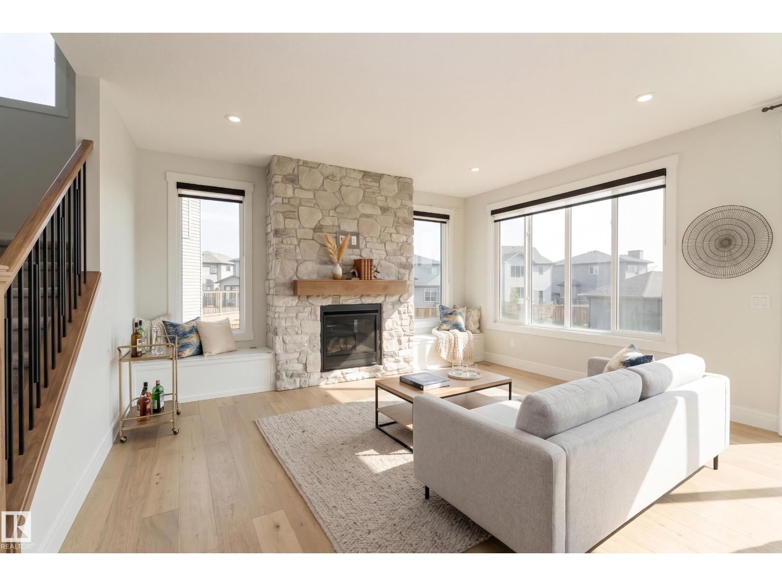 9383 226 St Nw Property Photo 4