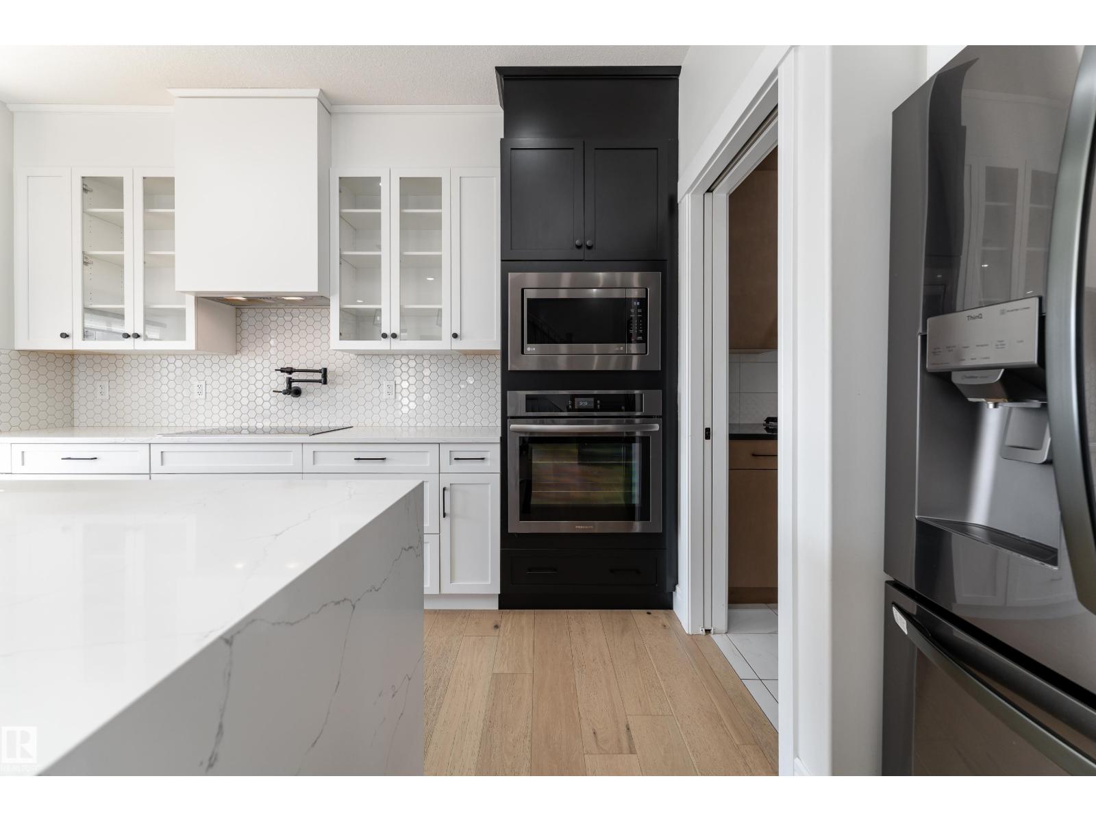 9383 226 St Nw Property Photo 13