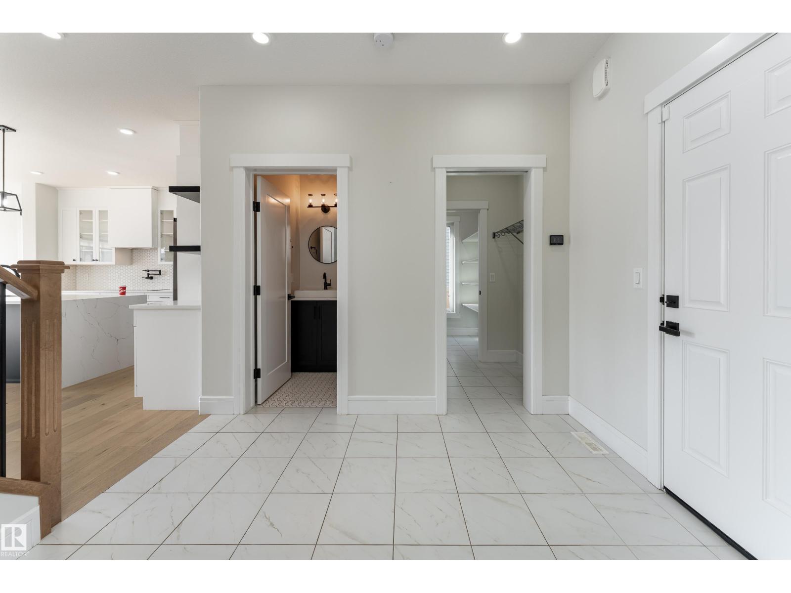 9383 226 St Nw Property Photo 20