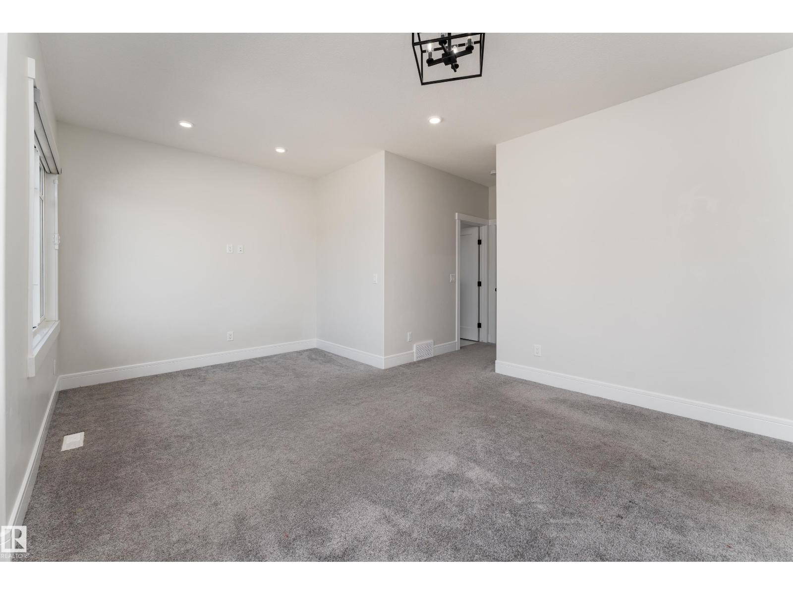 9383 226 St Nw Property Photo 34