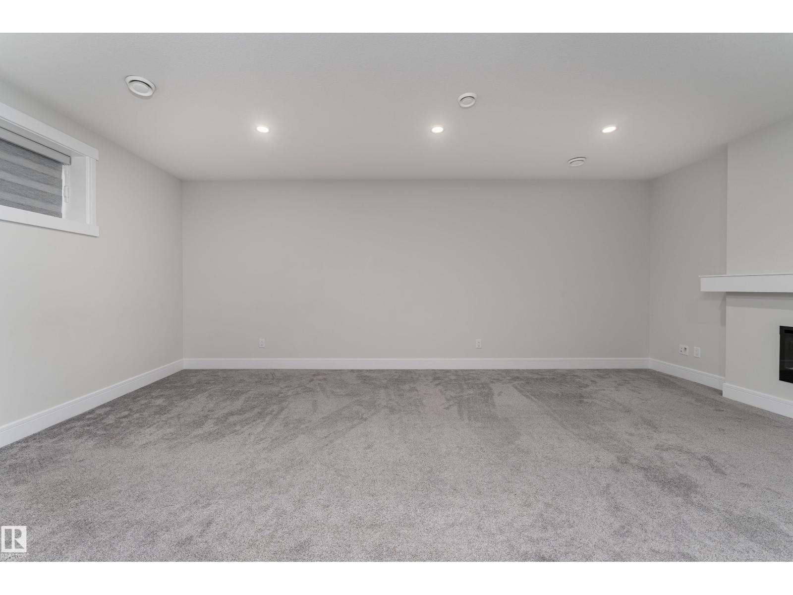 9383 226 St Nw Property Photo 49