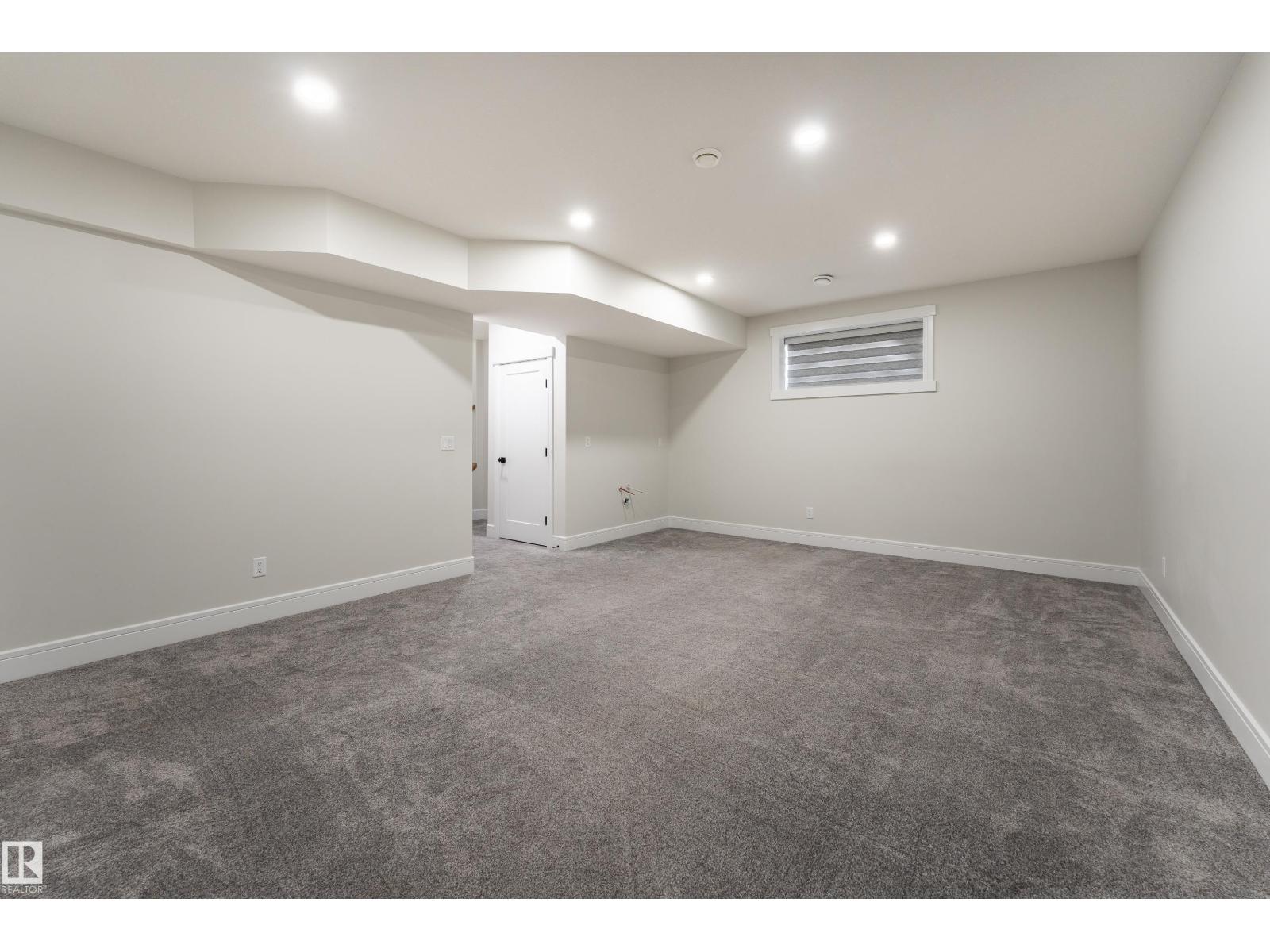 9383 226 St Nw Property Photo 51