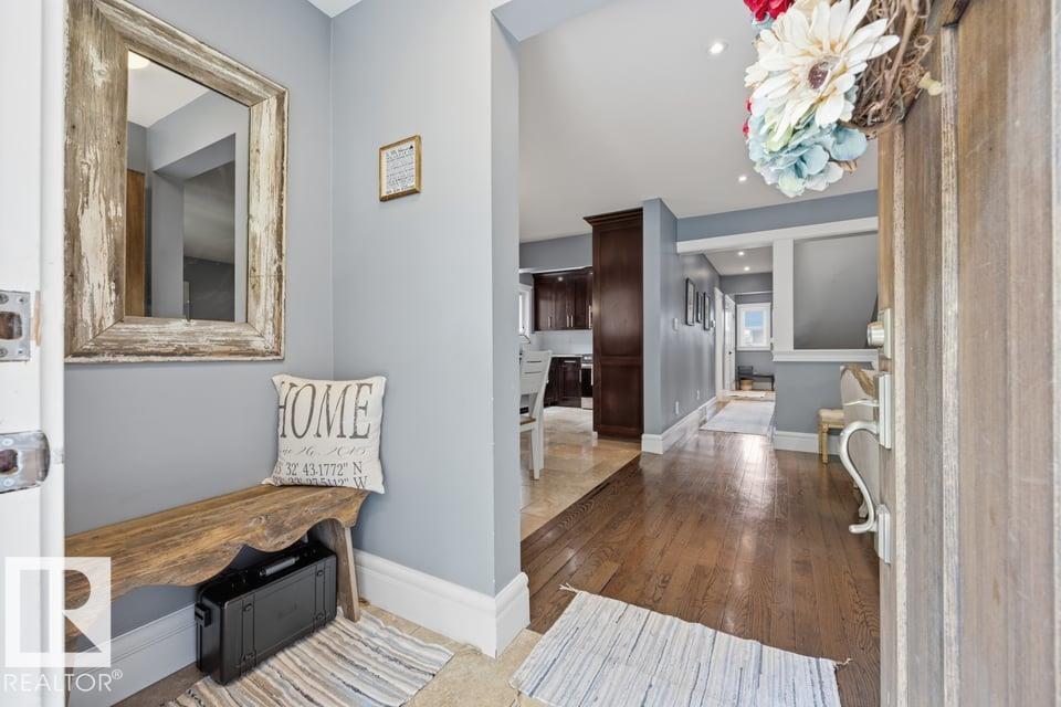 10321 137 St Nw Property Photo 3