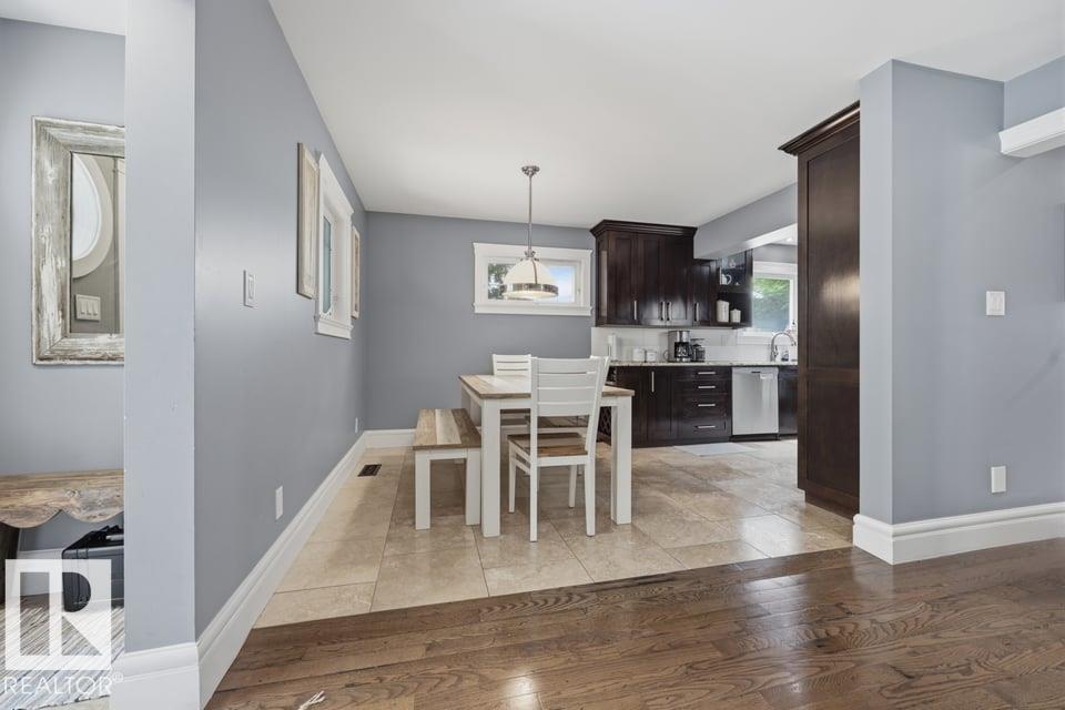 10321 137 St Nw Property Photo 8