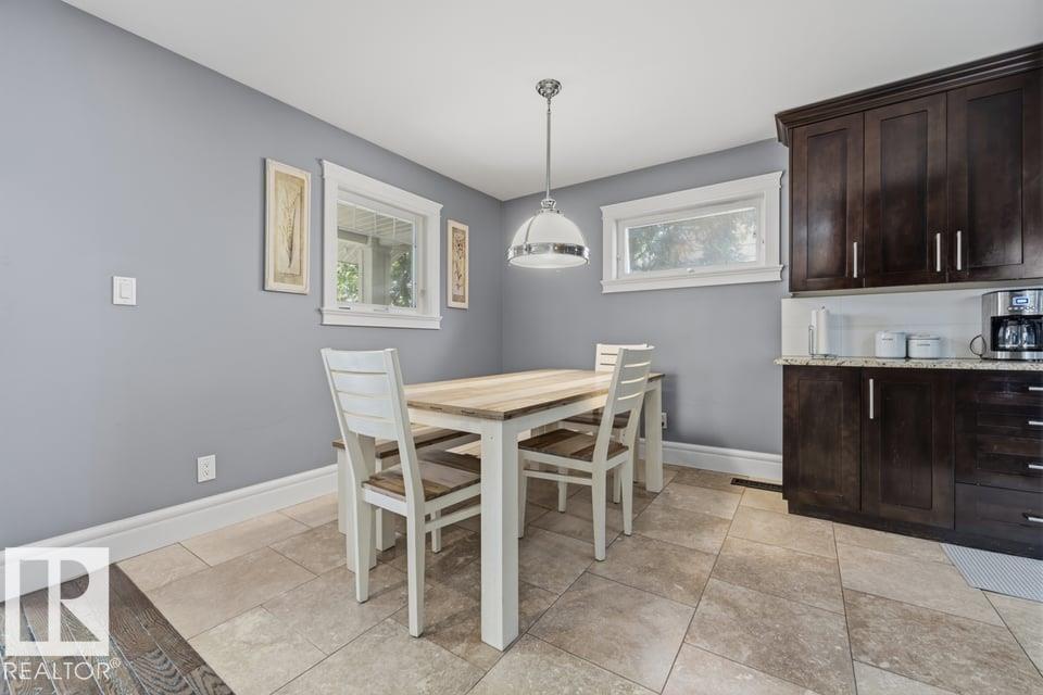 10321 137 St Nw Property Photo 9