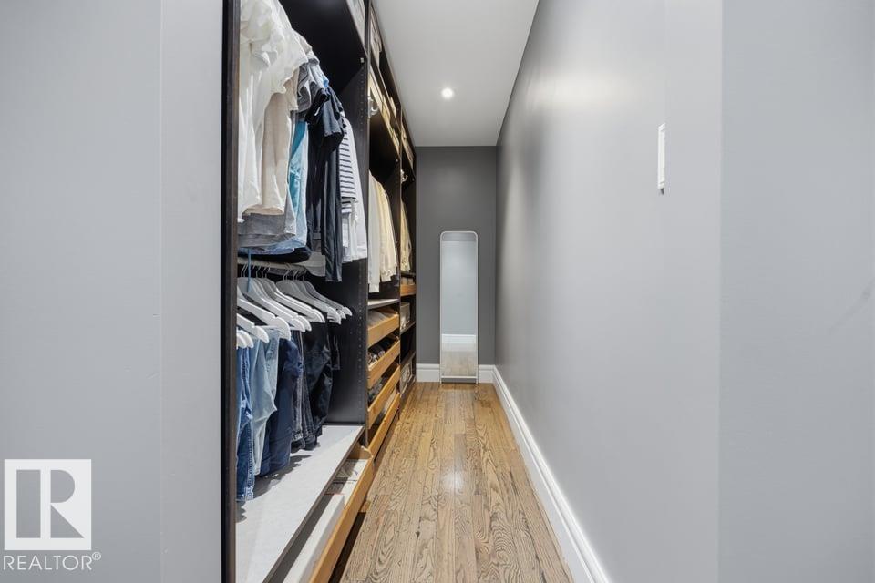 10321 137 St Nw Property Photo 23