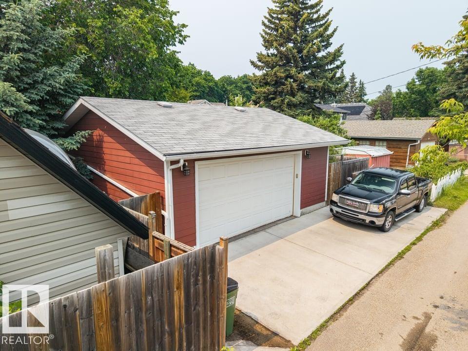 10321 137 St Nw Property Photo 47