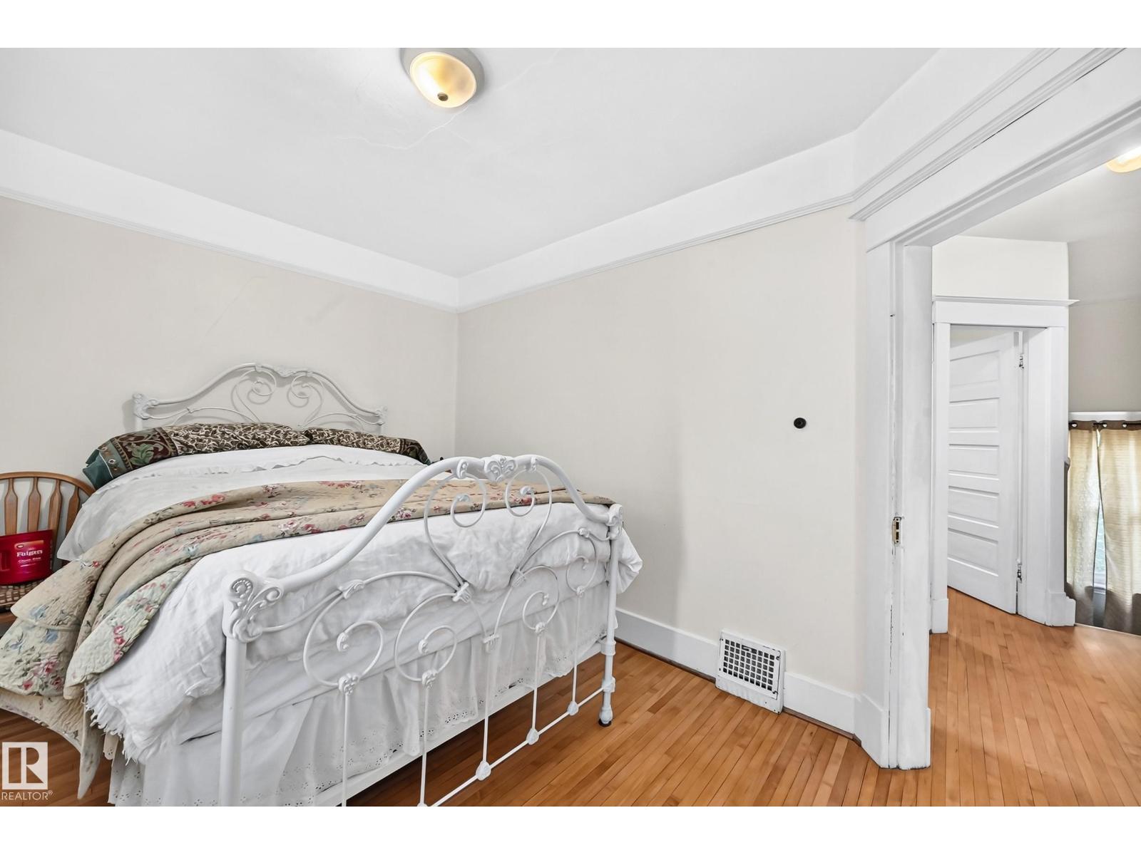 8630 108a St Nw Property Photo 21