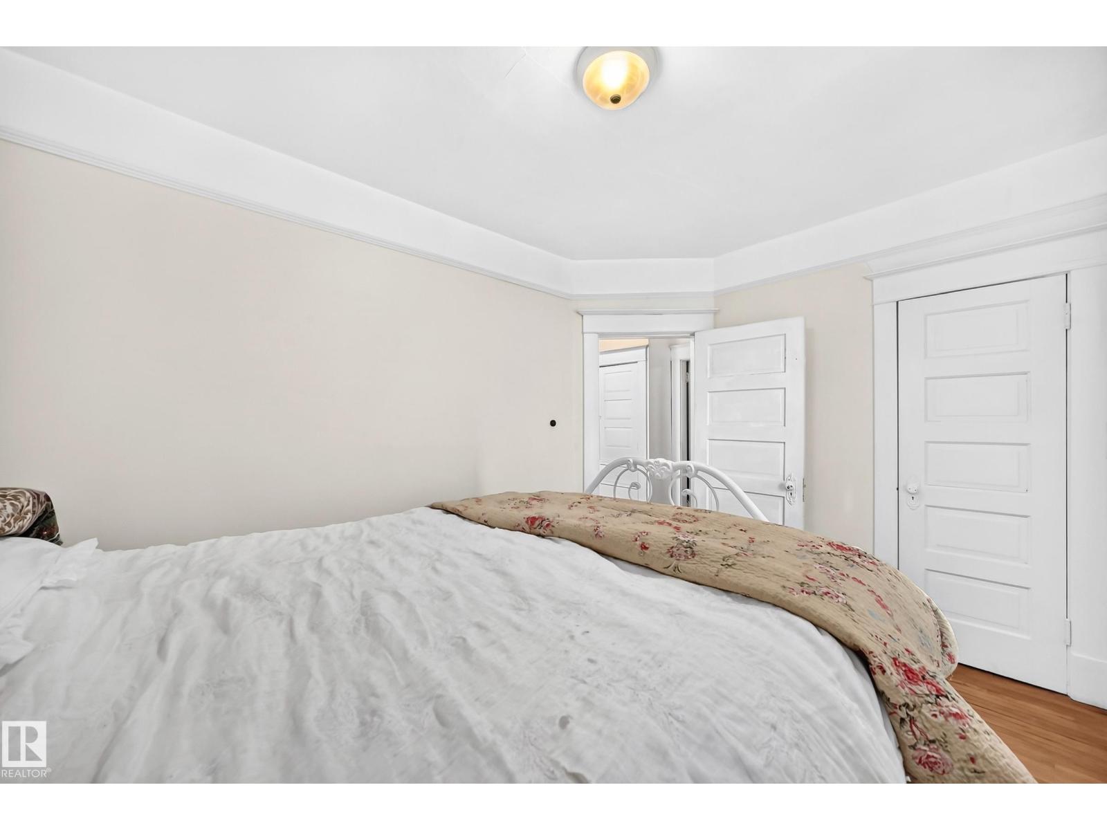 8630 108a St Nw Property Photo 22