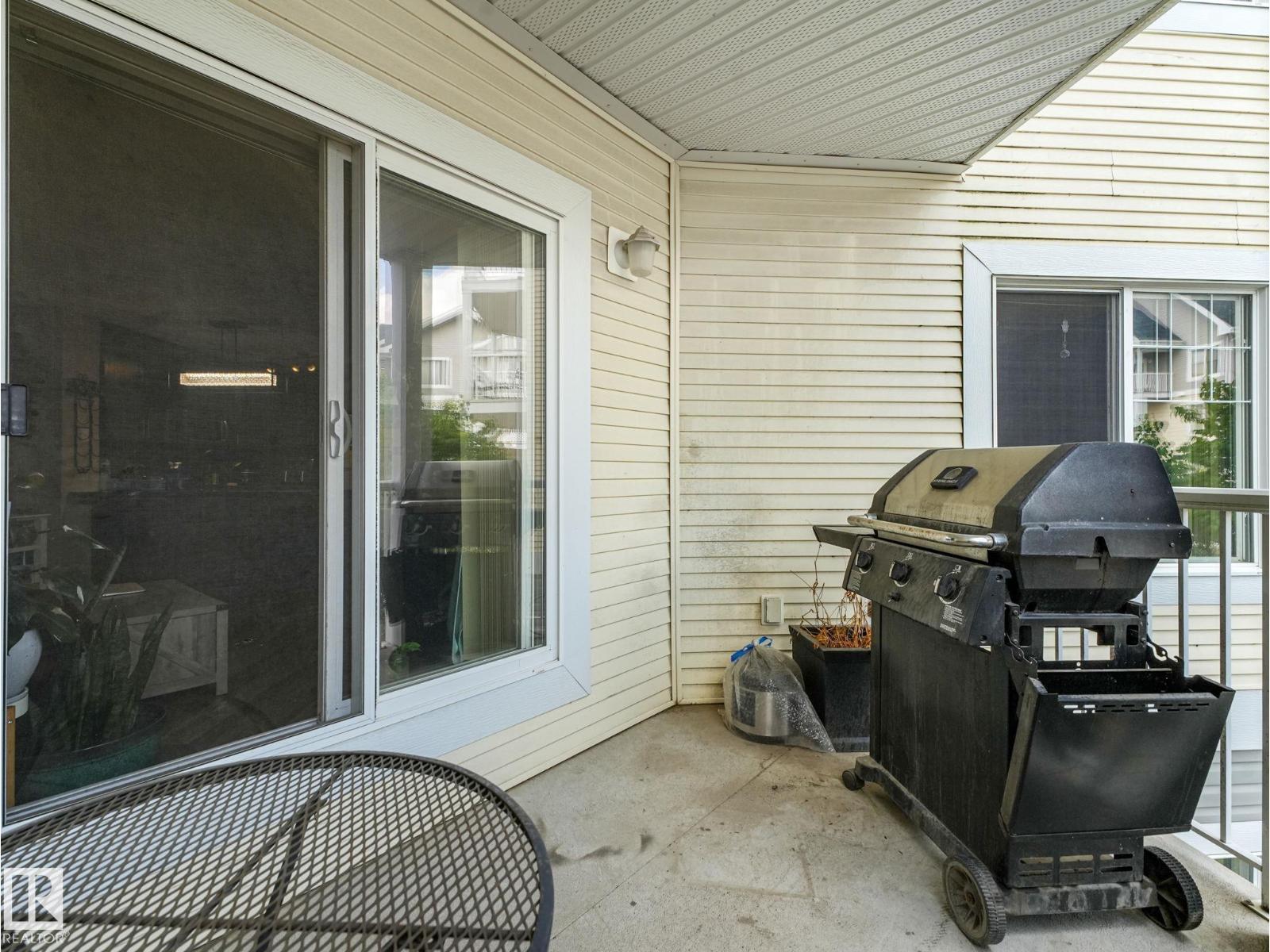 #214 2204 44 Av Nw Property Photo 11