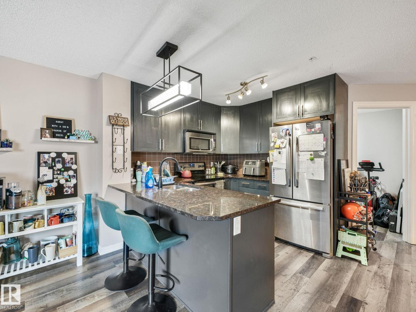 #214 2204 44 Av Nw Property Photo 13