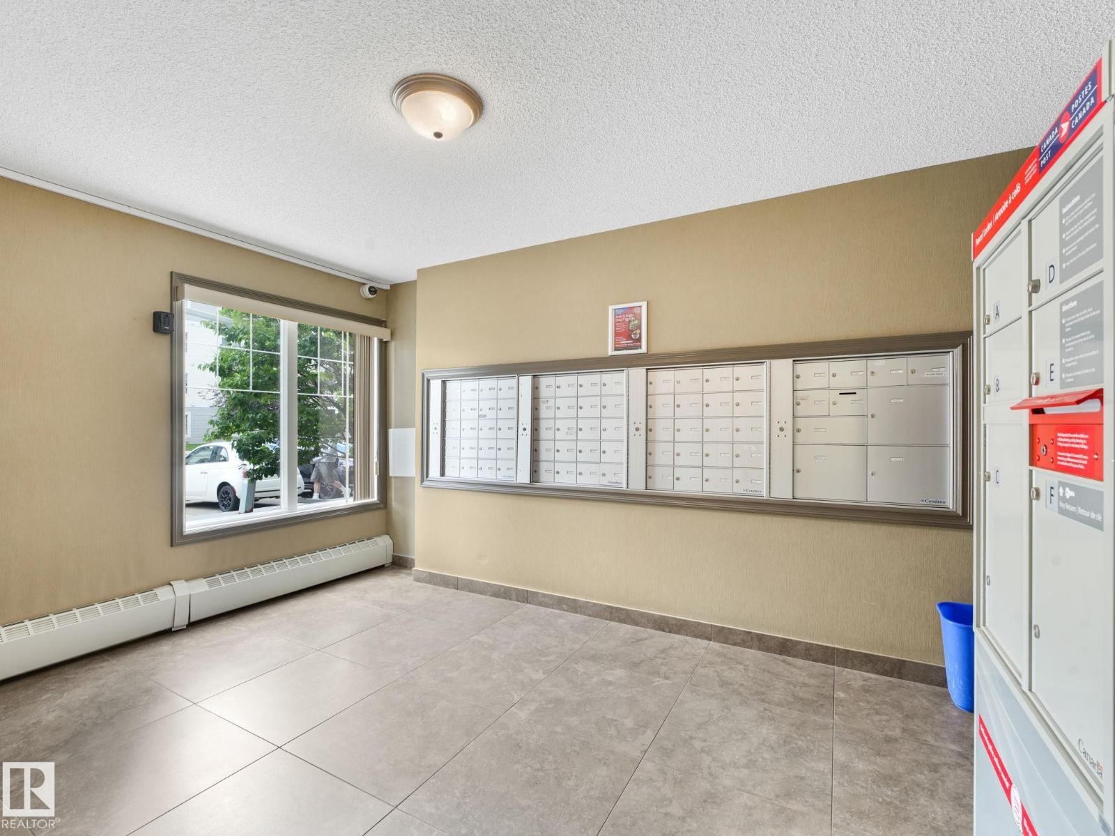 #214 2204 44 Av Nw Property Photo 31