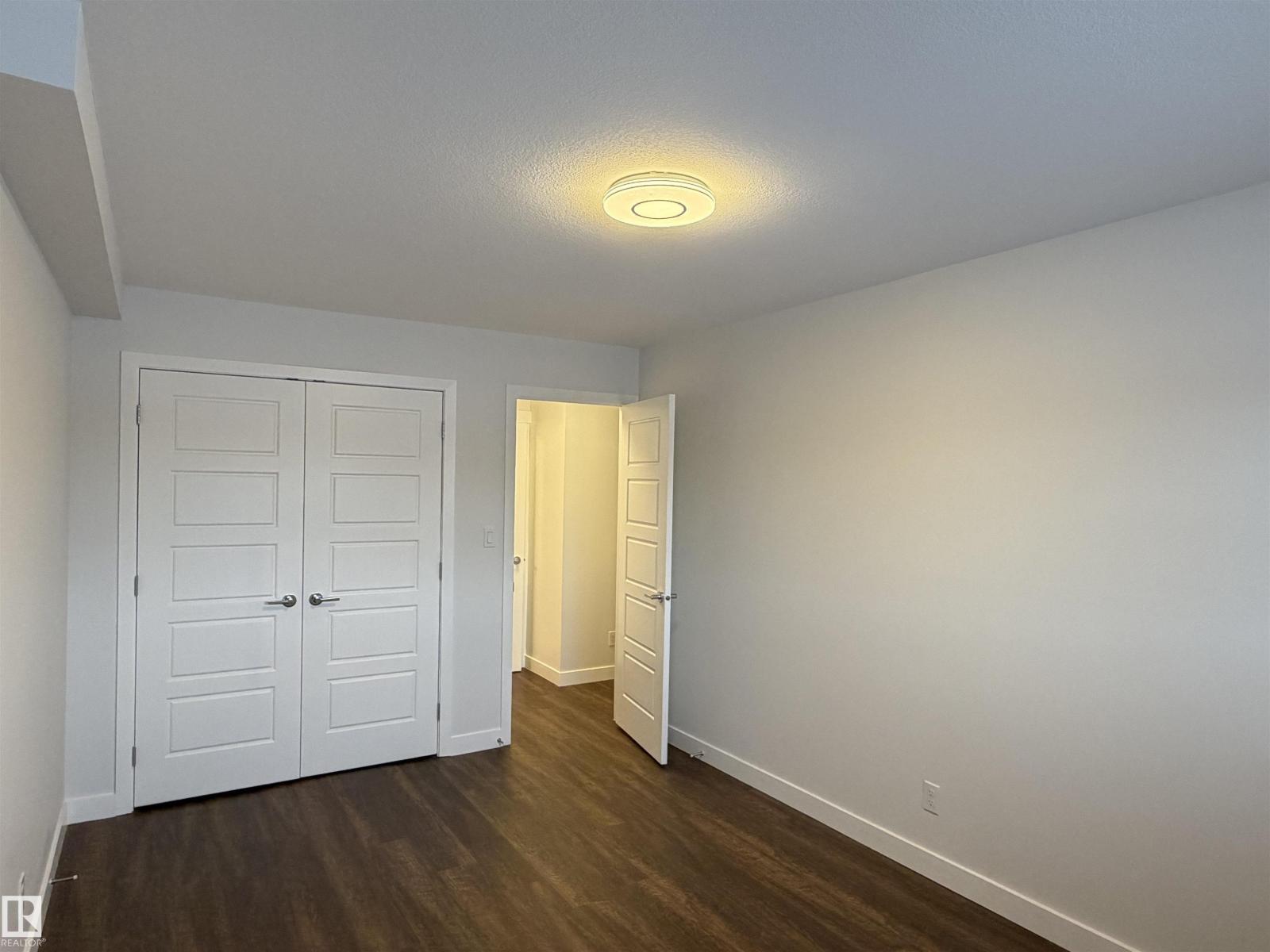 #103 10511 19 Av Nw Property Photo 17