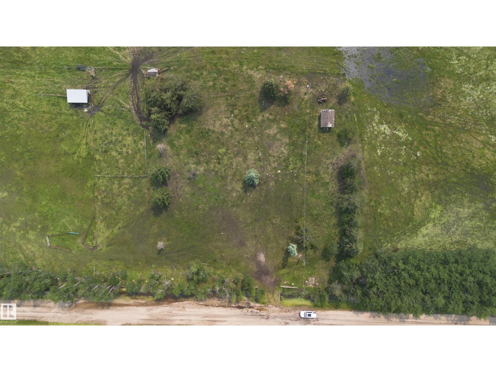 242xx Twp Rd 592 Property Photo 5