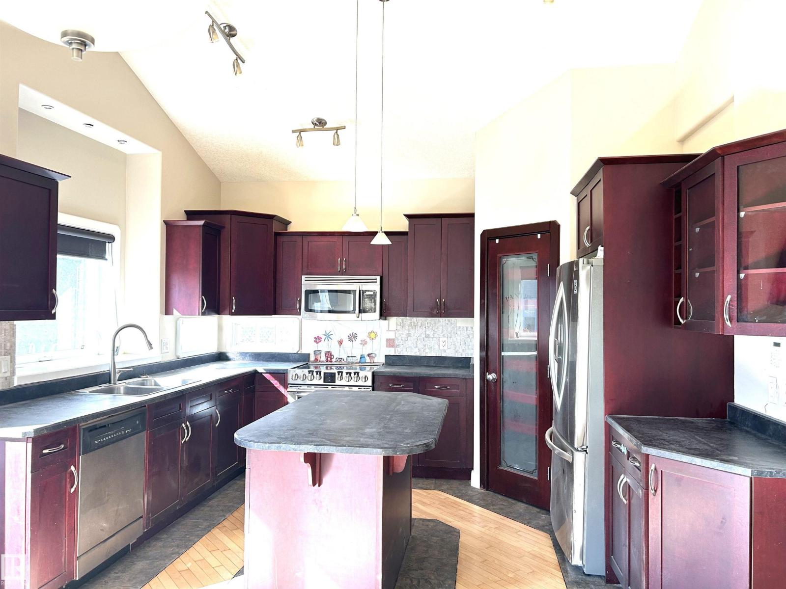 2984 Mcphadden Wy Sw Property Photo 10