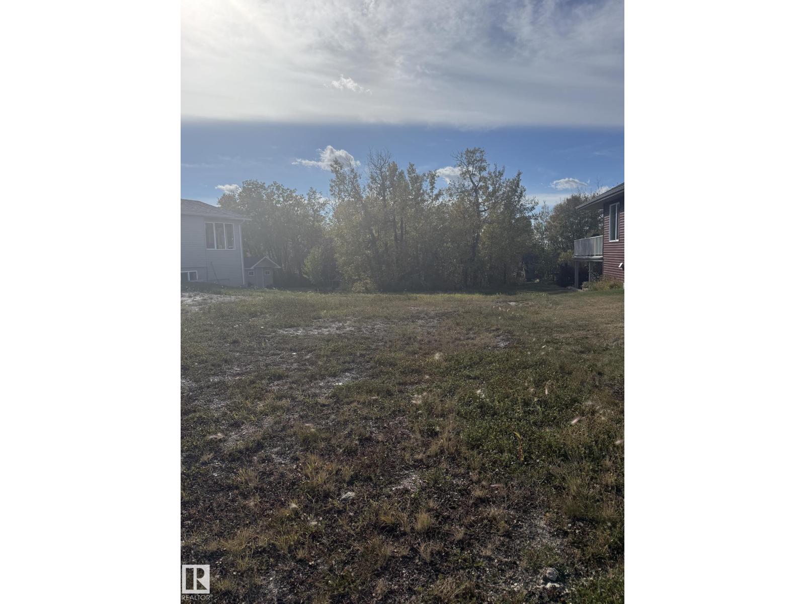 15 Whitetail Pt Property Photo 5