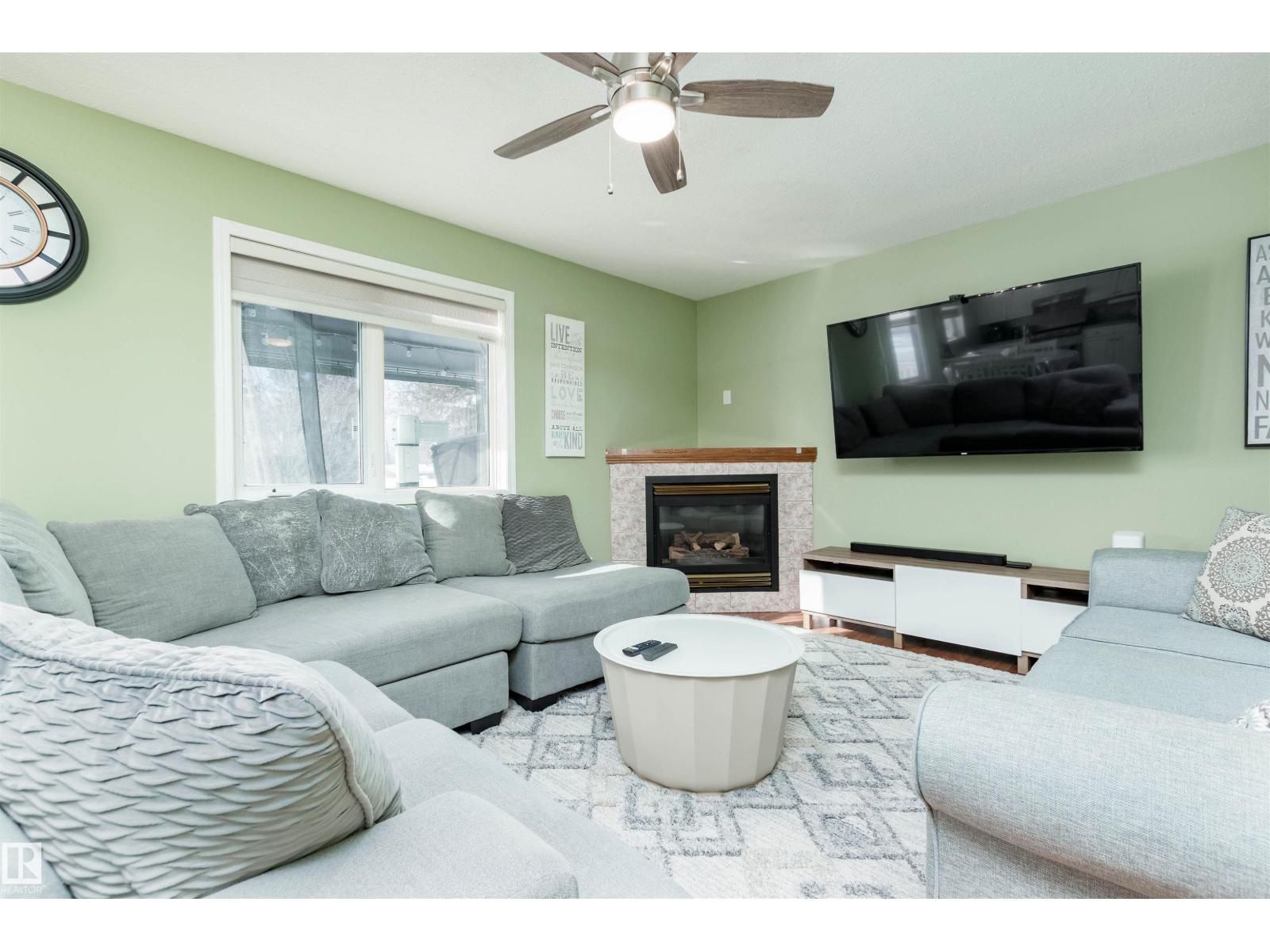 330 Huffman Cr Nw Property Photo 11