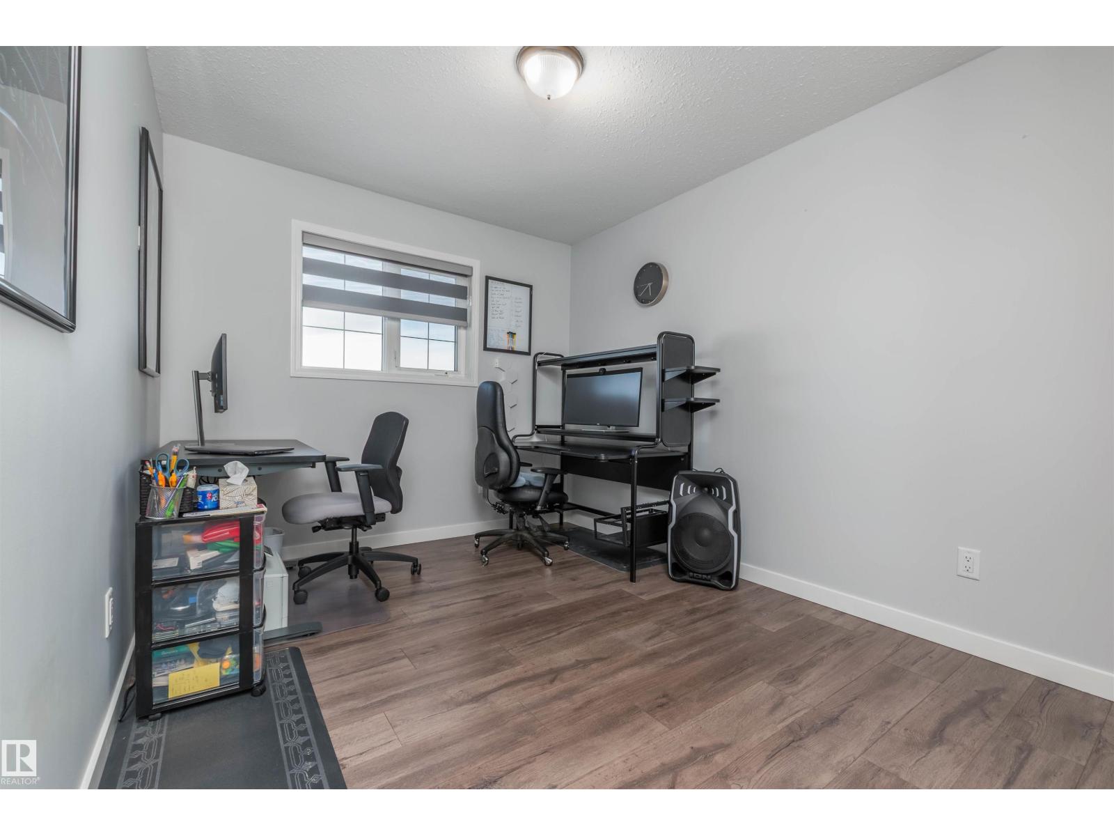 330 Huffman Cr Nw Property Photo 16