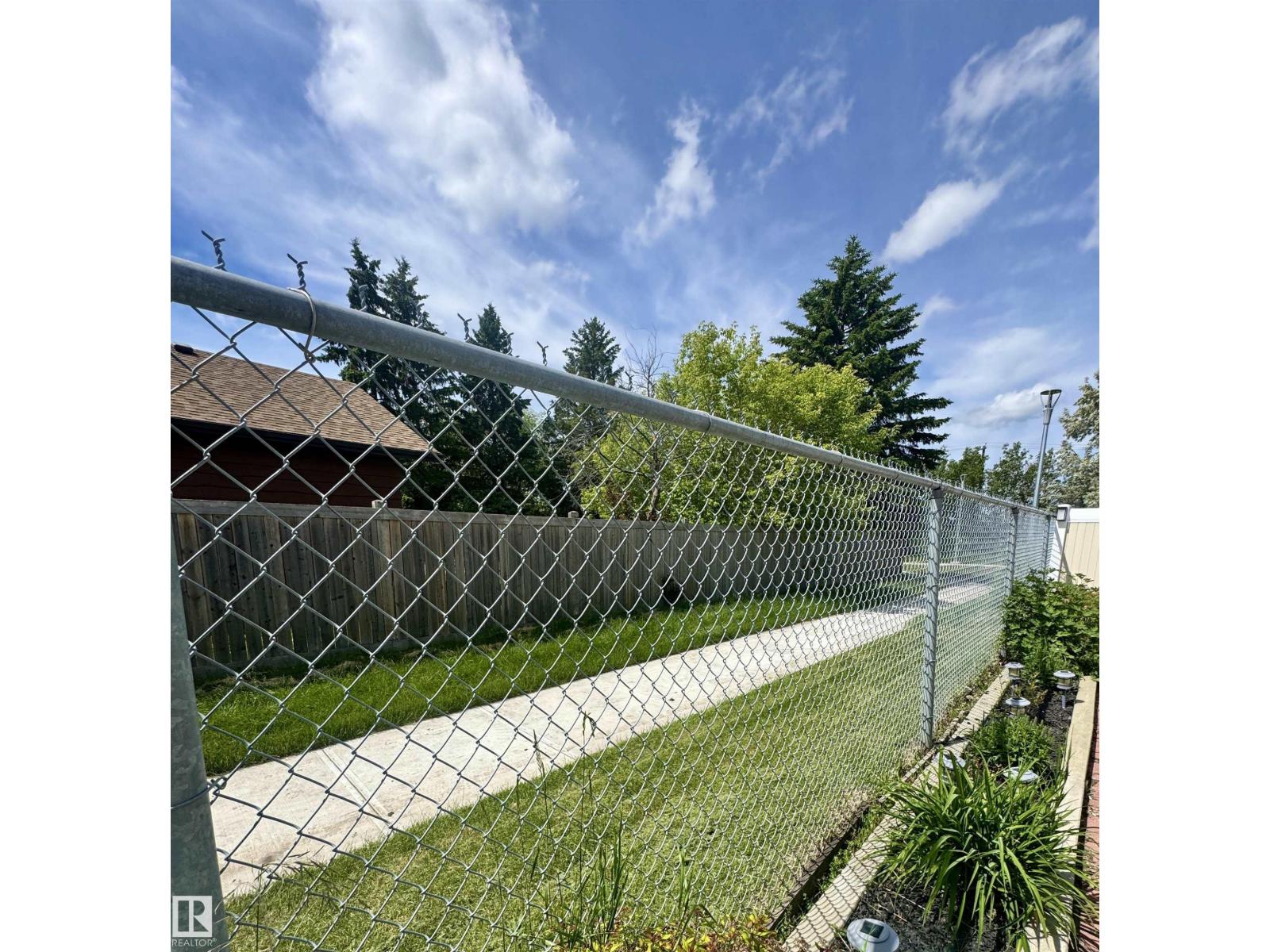 330 Huffman Cr Nw Property Photo 35