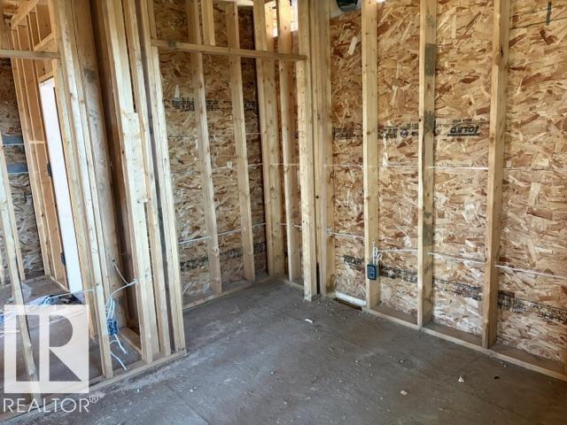230 Elliott Wd Property Photo 5